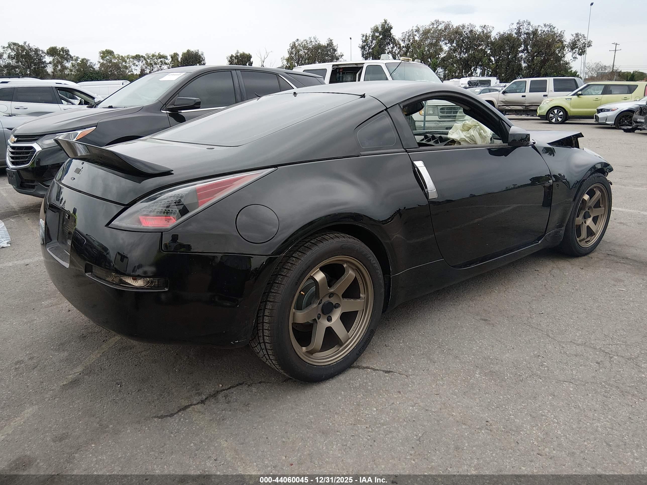 NISSAN 350Z image 4