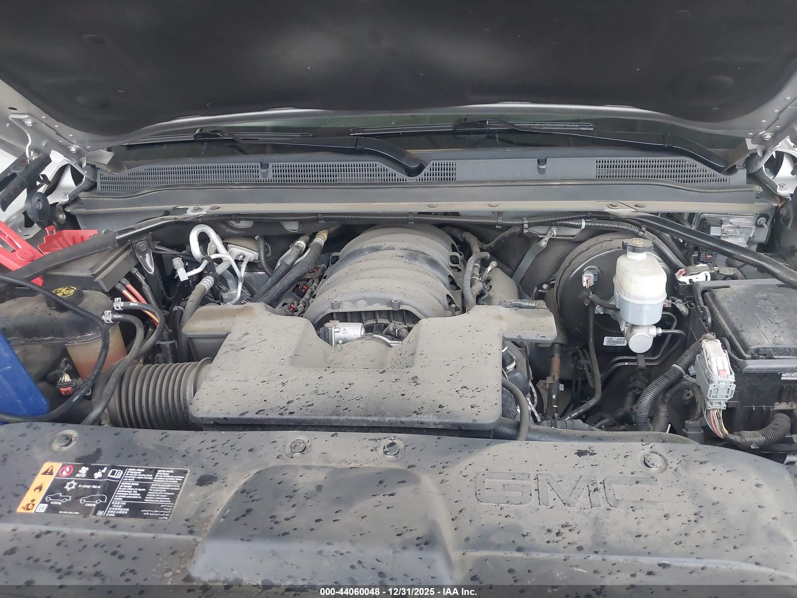 GMC YUKON image 10