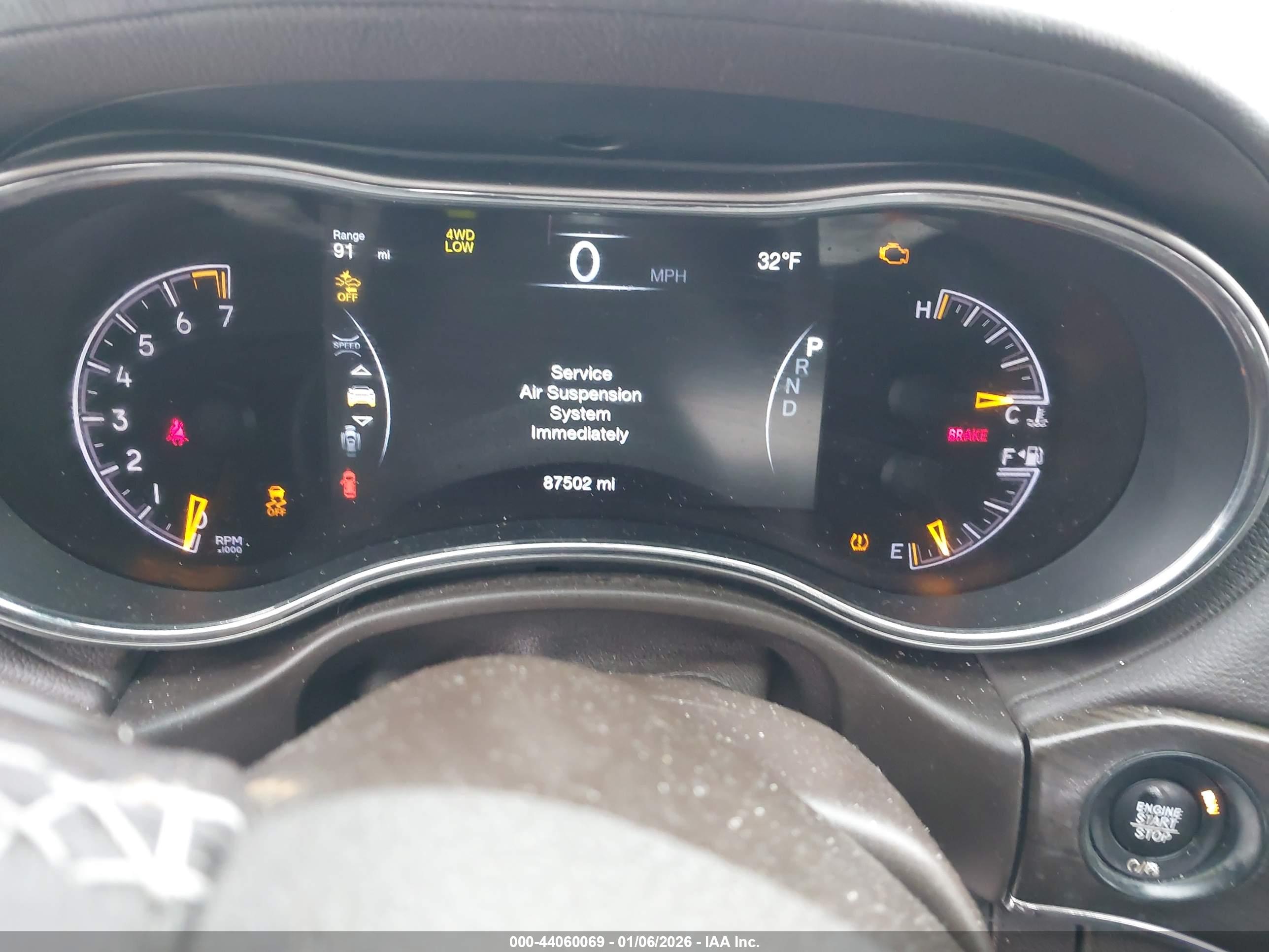 JEEP GRAND image 7