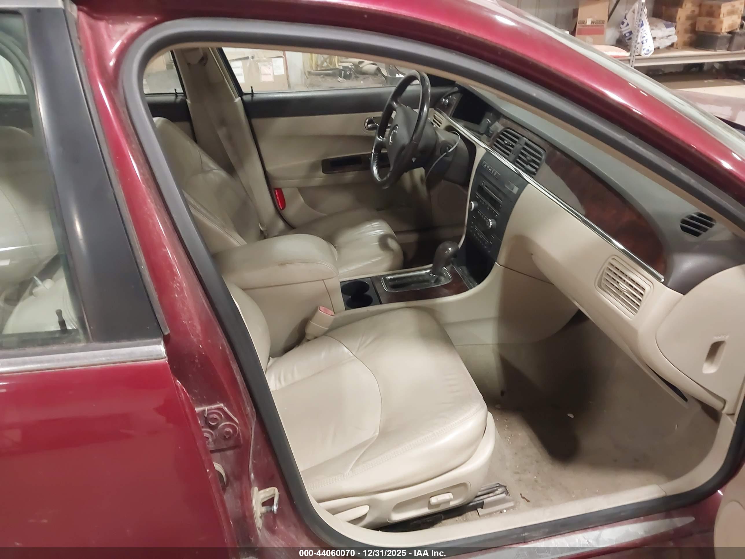 BUICK LACROSSE image 5
