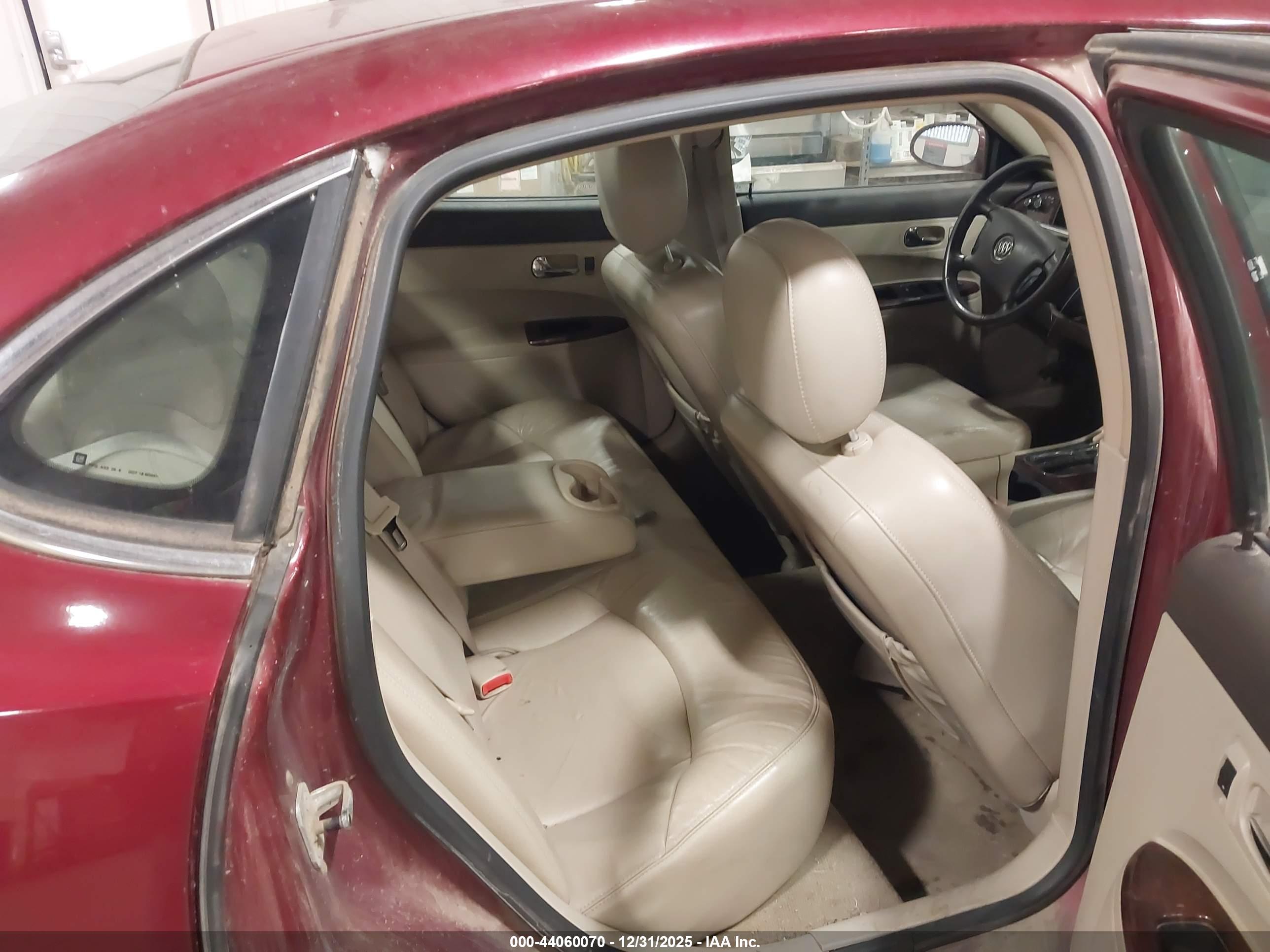 BUICK LACROSSE image 8