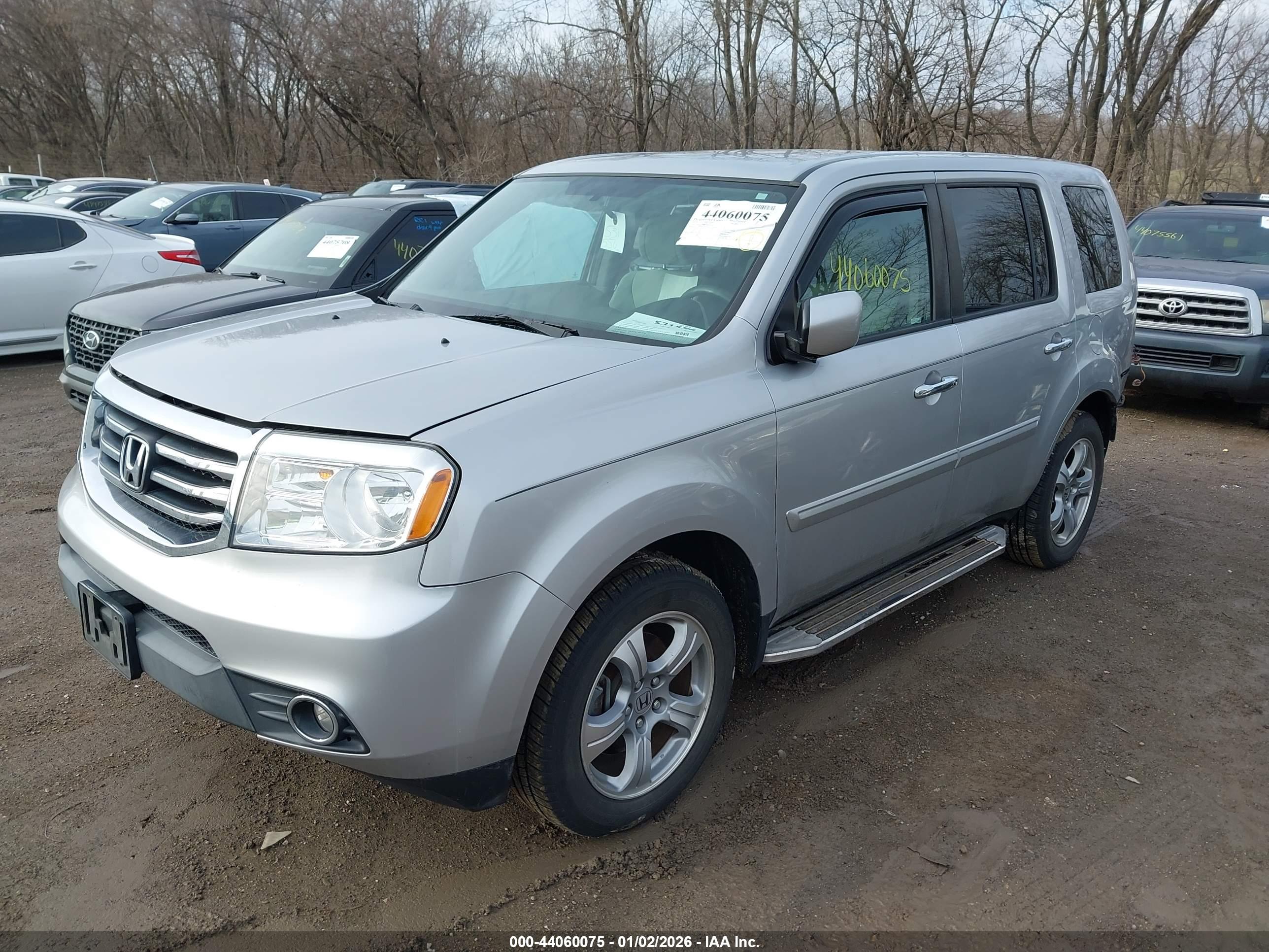 HONDA PILOT image 2