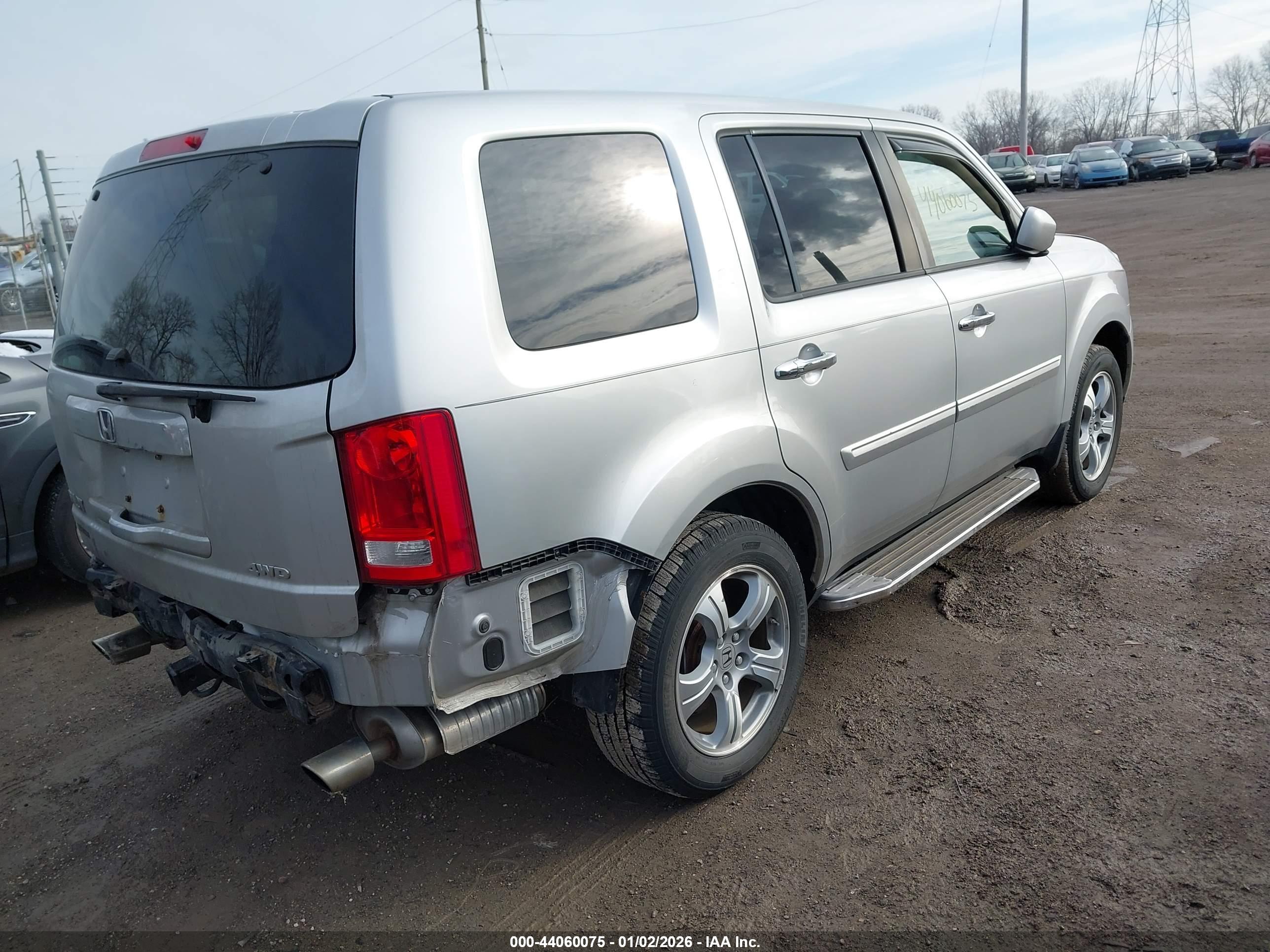 HONDA PILOT image 4