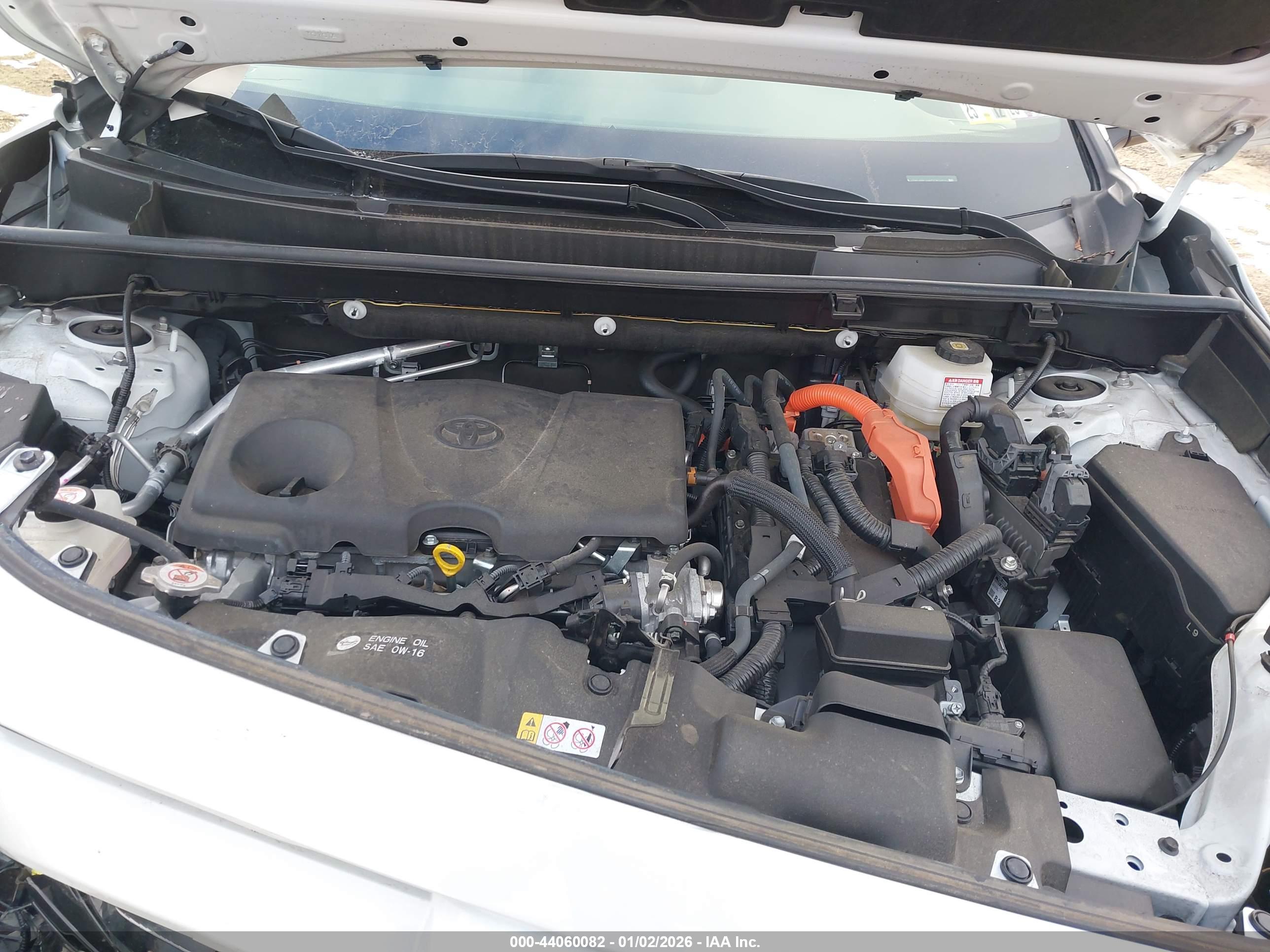 TOYOTA RAV4 image 10