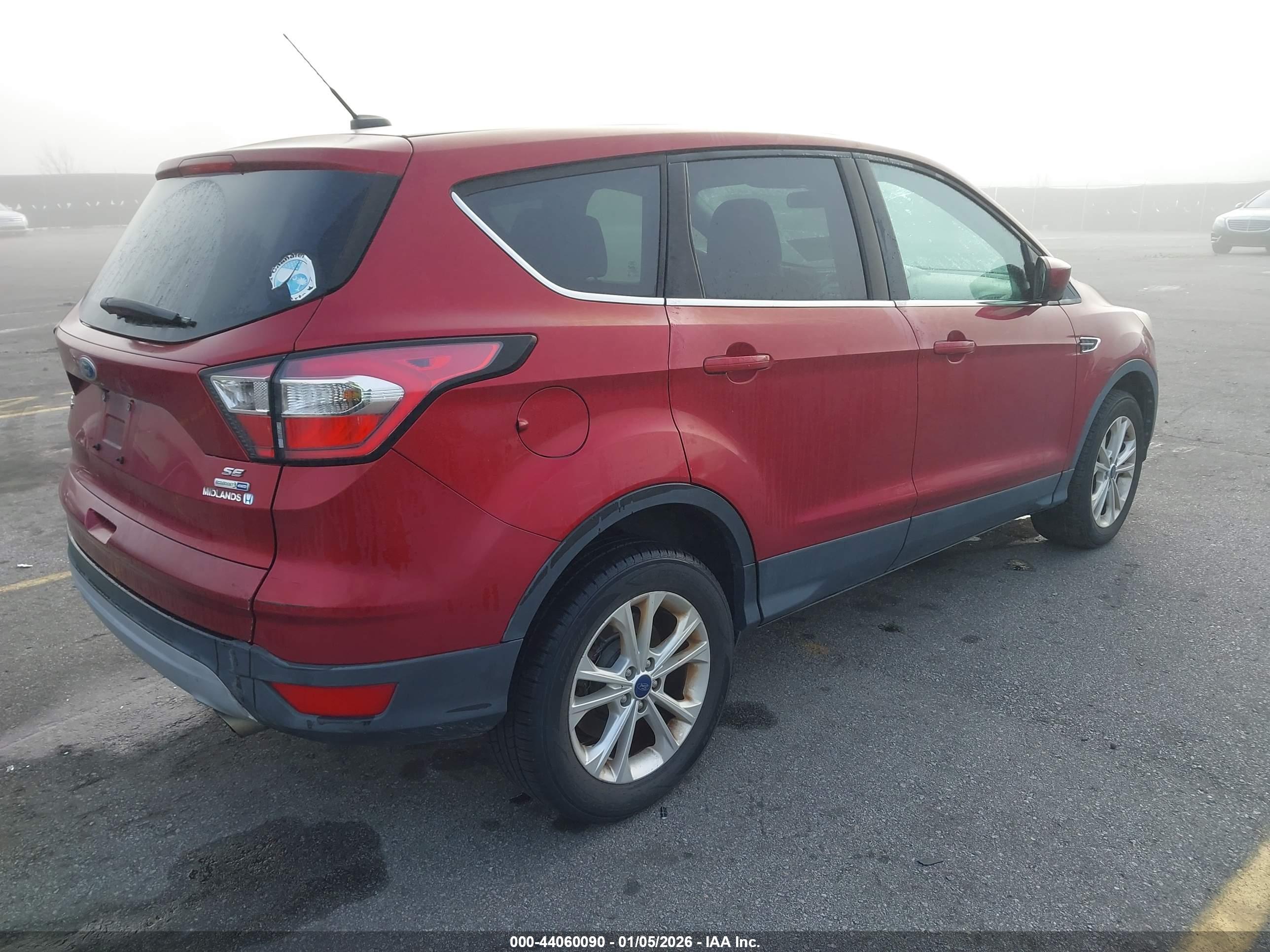 FORD ESCAPE image 4