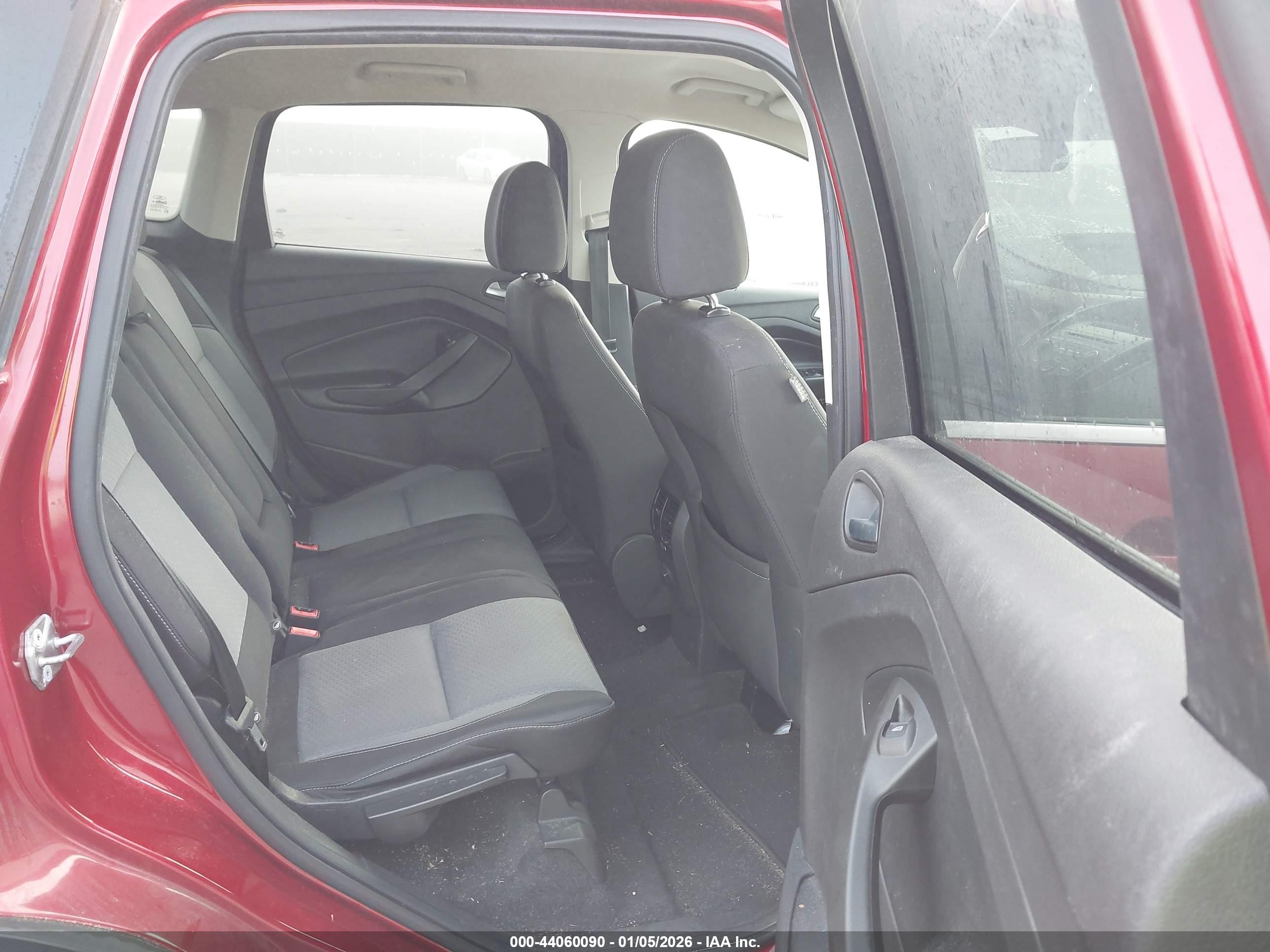 FORD ESCAPE image 8