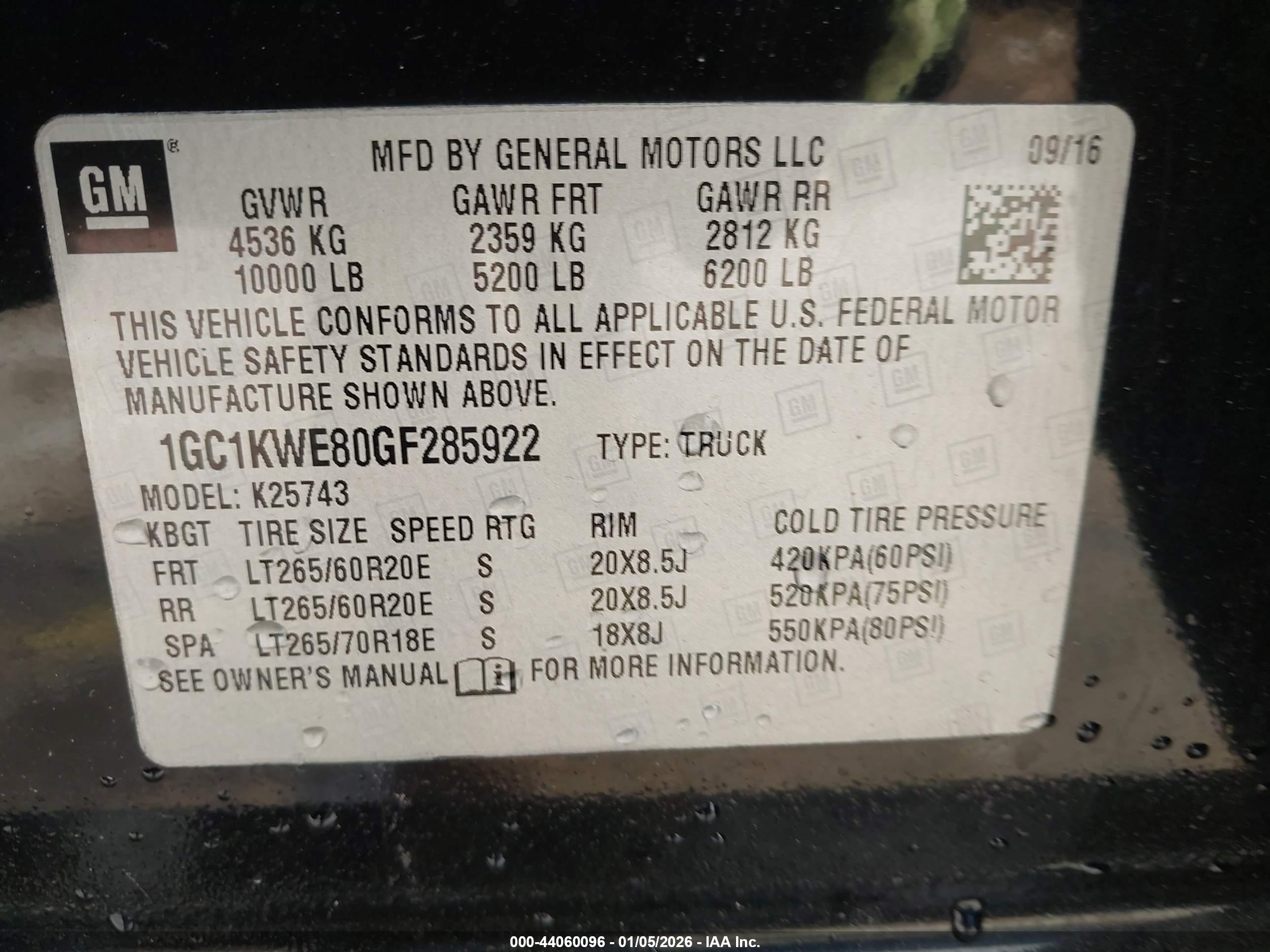 CHEVROLET SILVERADO image 9