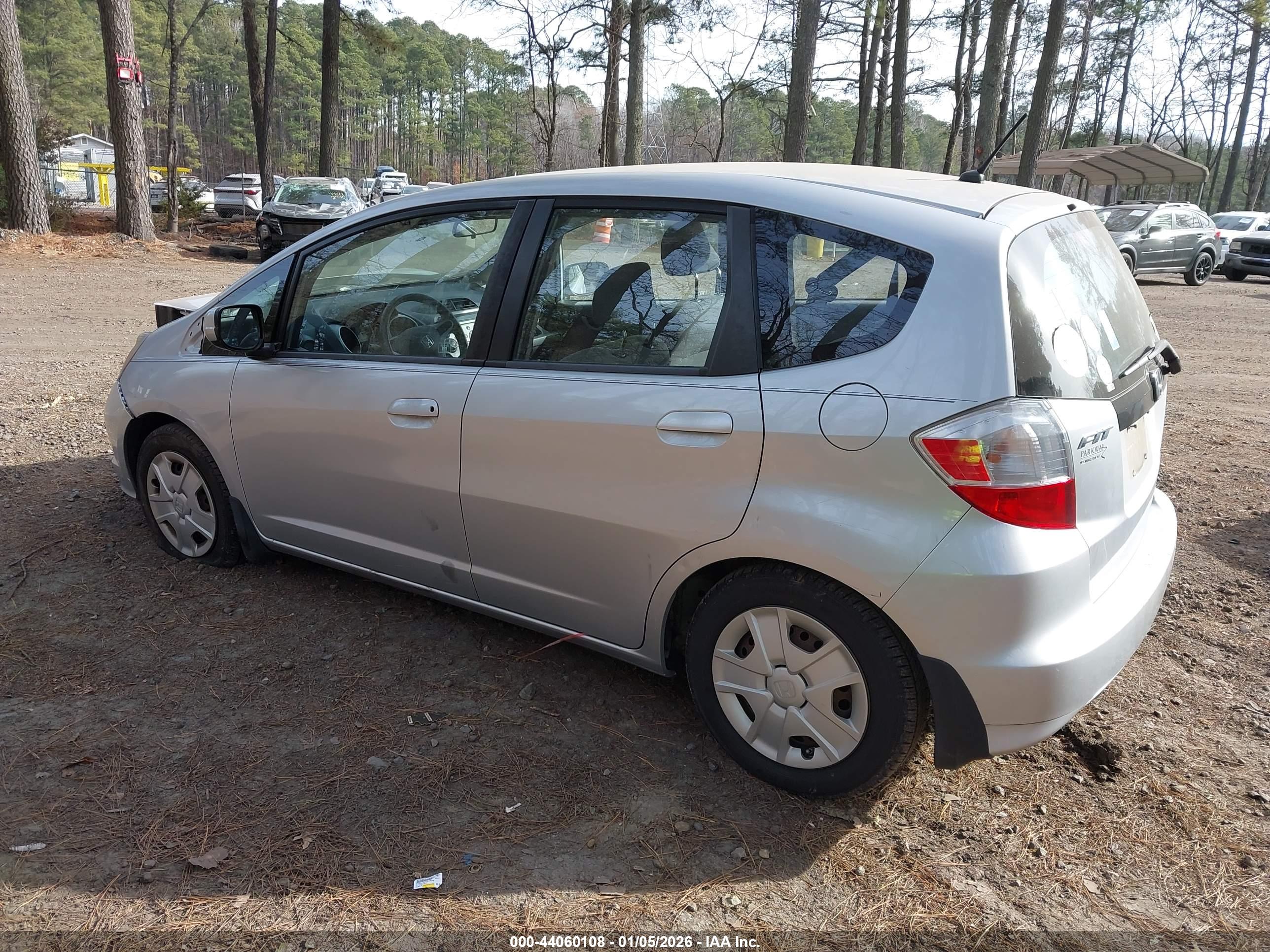 HONDA FIT image 3