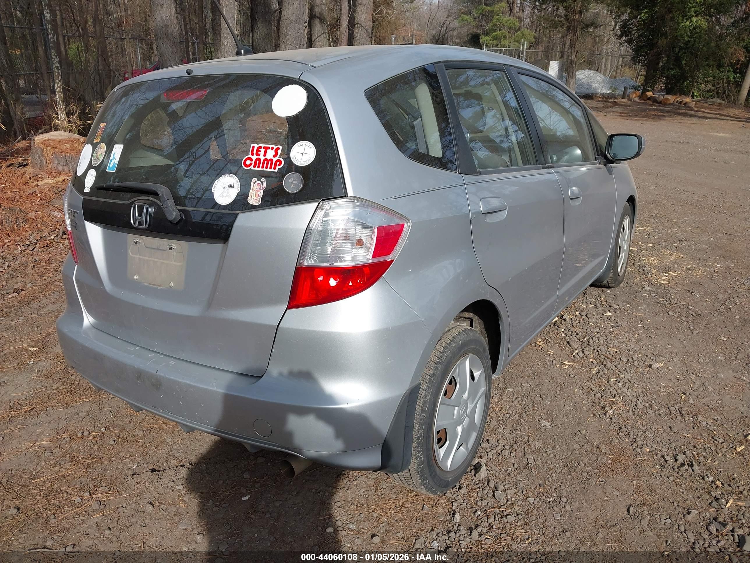 HONDA FIT image 4