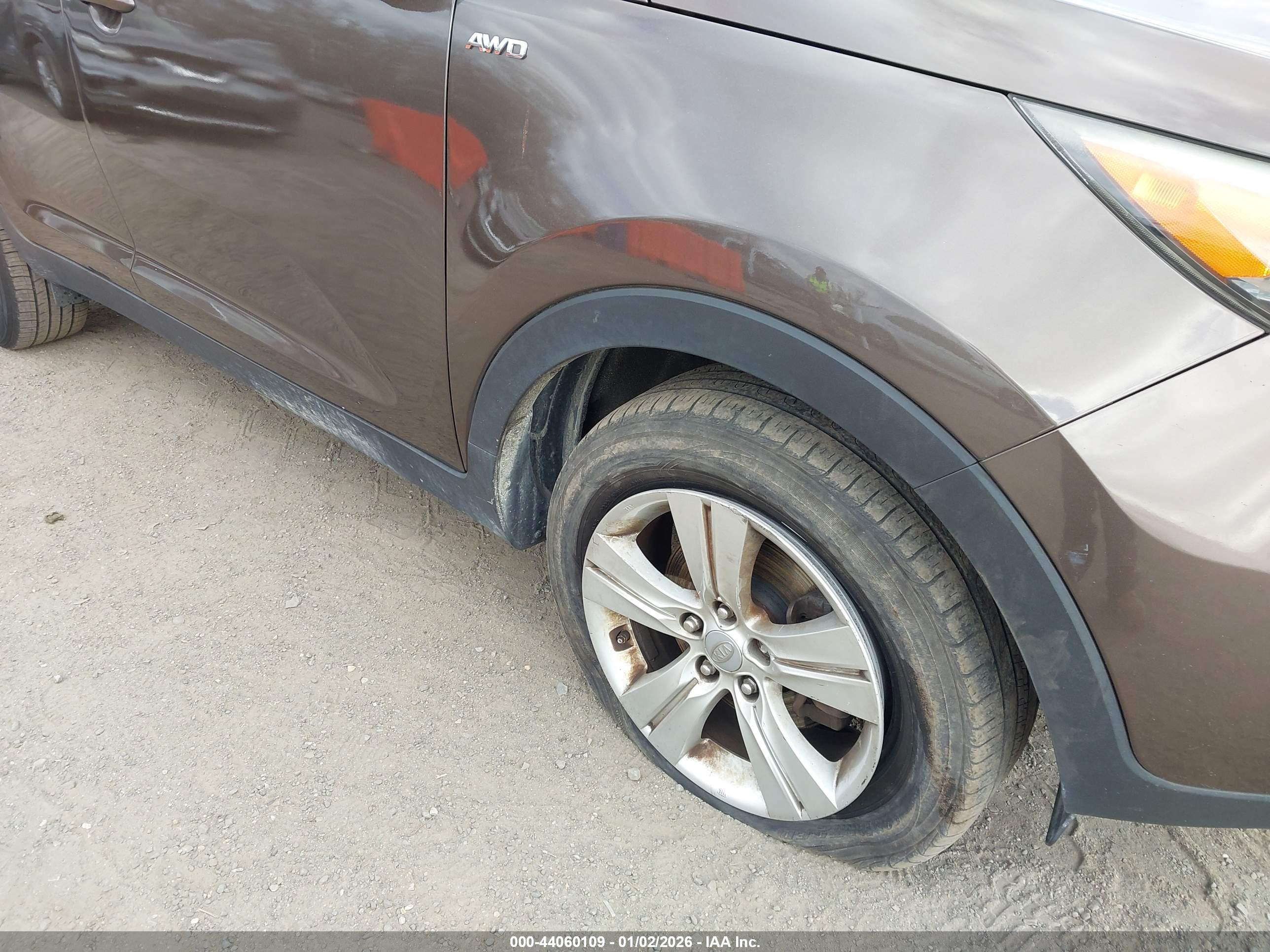 KIA SPORTAGE image 6