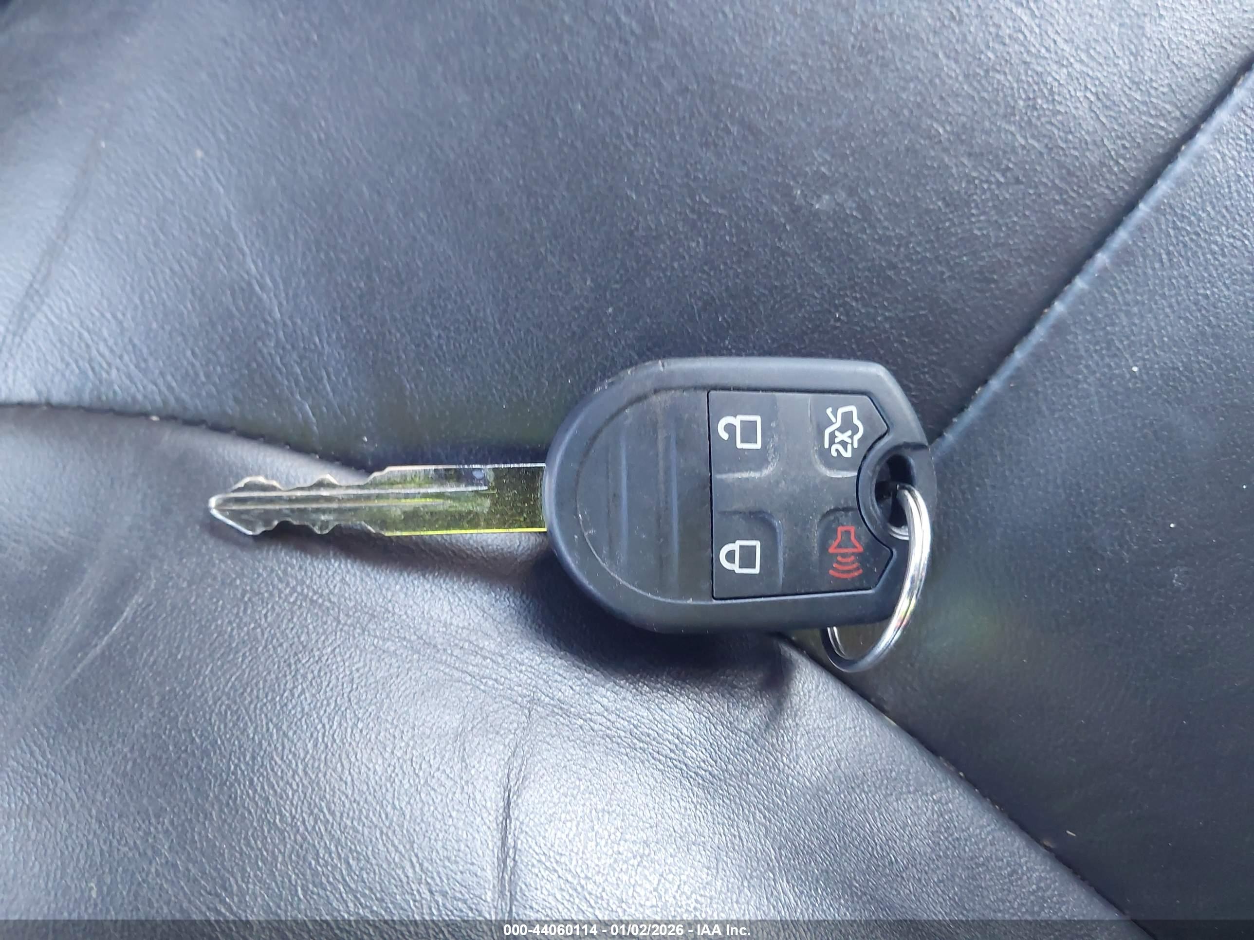 FORD ESCAPE image 11