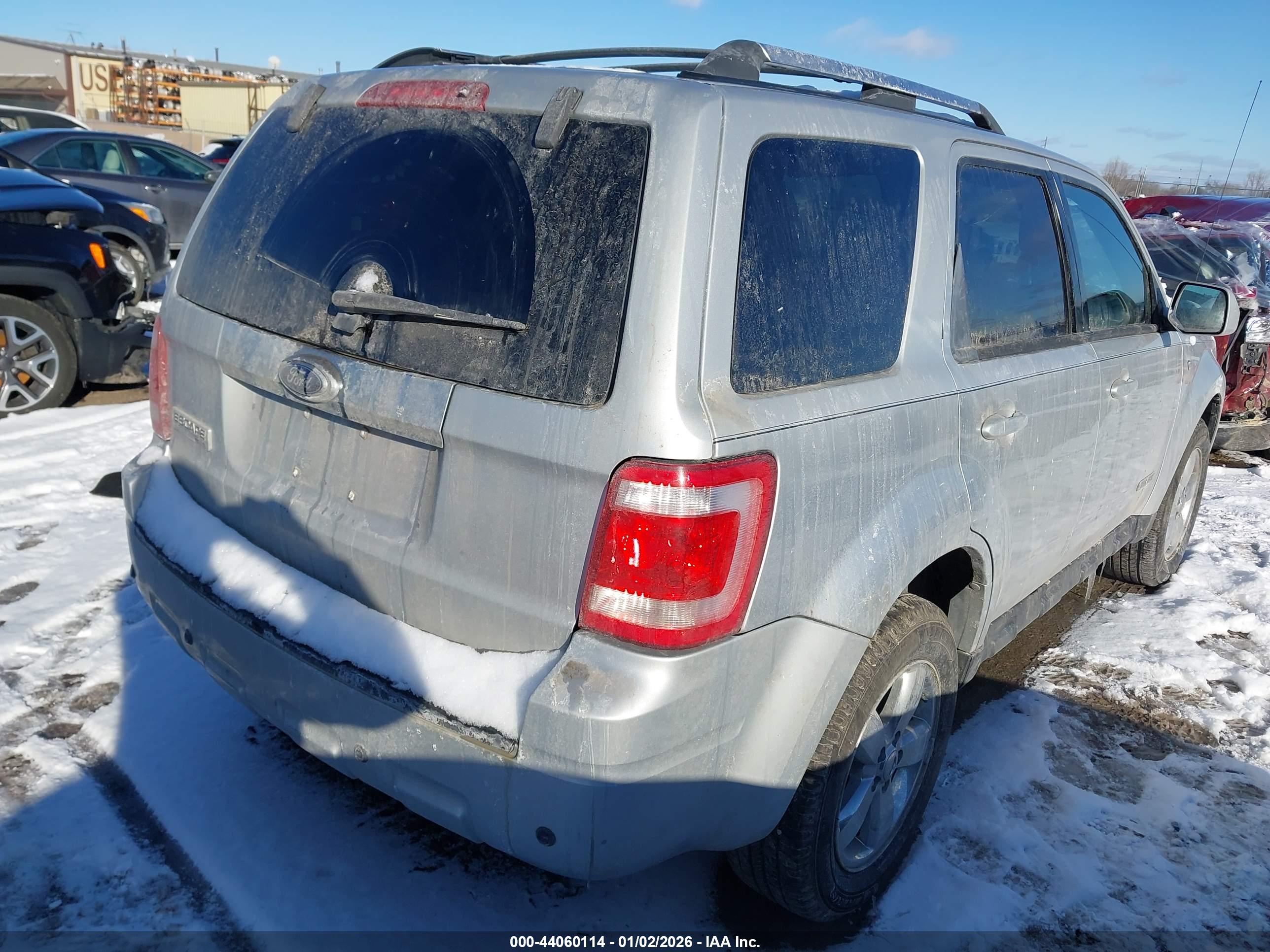 FORD ESCAPE image 4