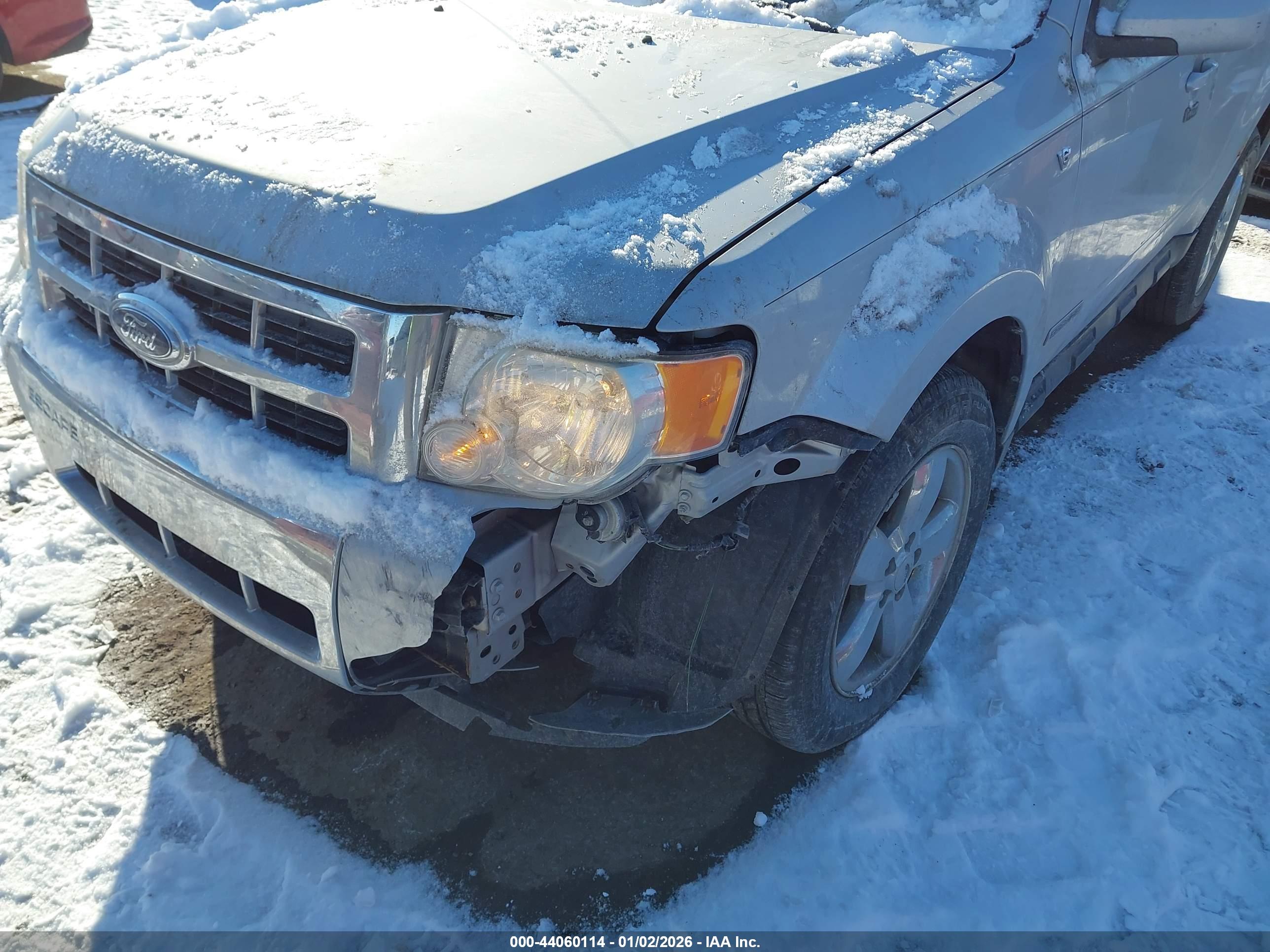 FORD ESCAPE image 6
