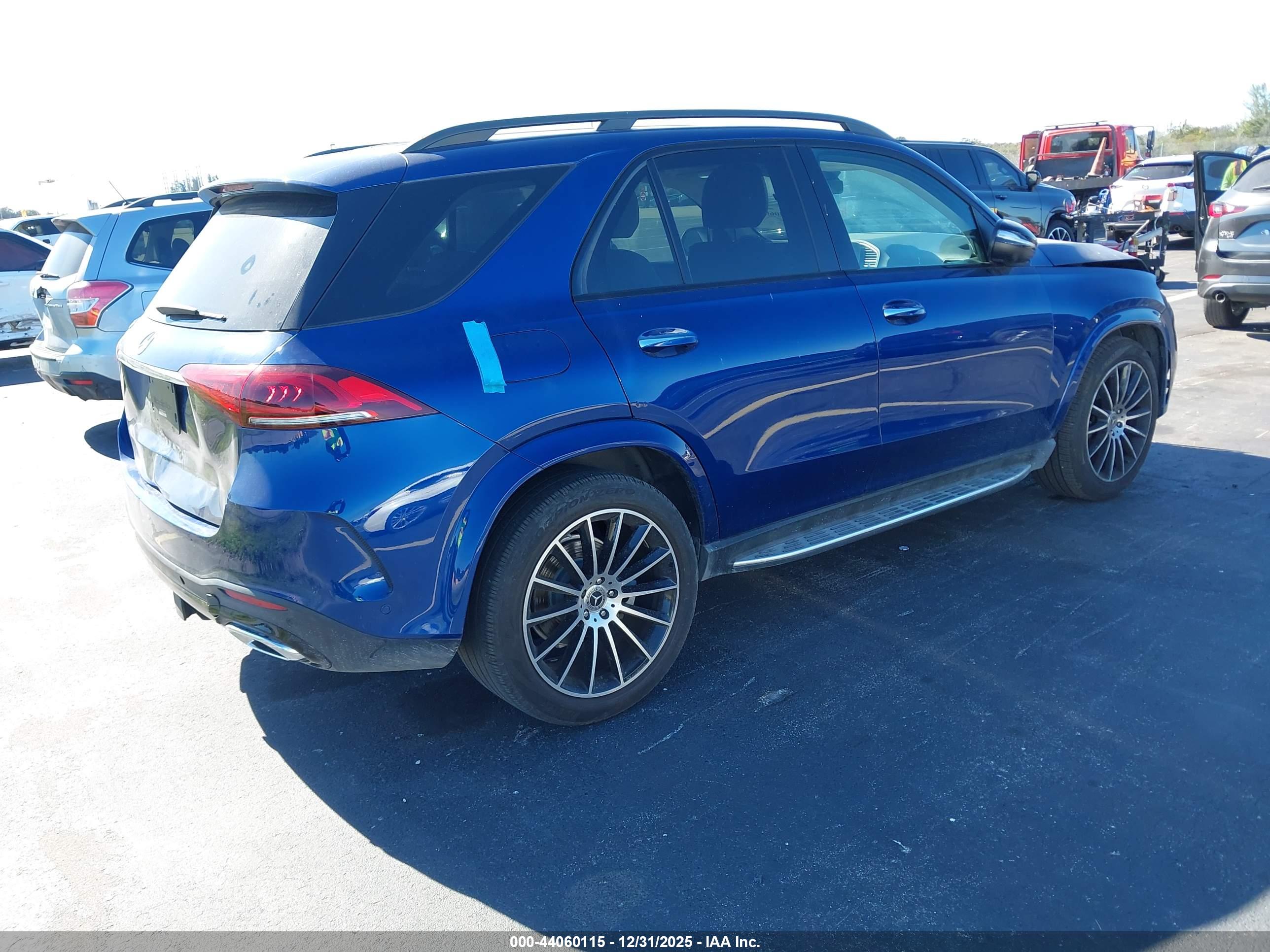 MERCEDES-BENZ GLE image 4