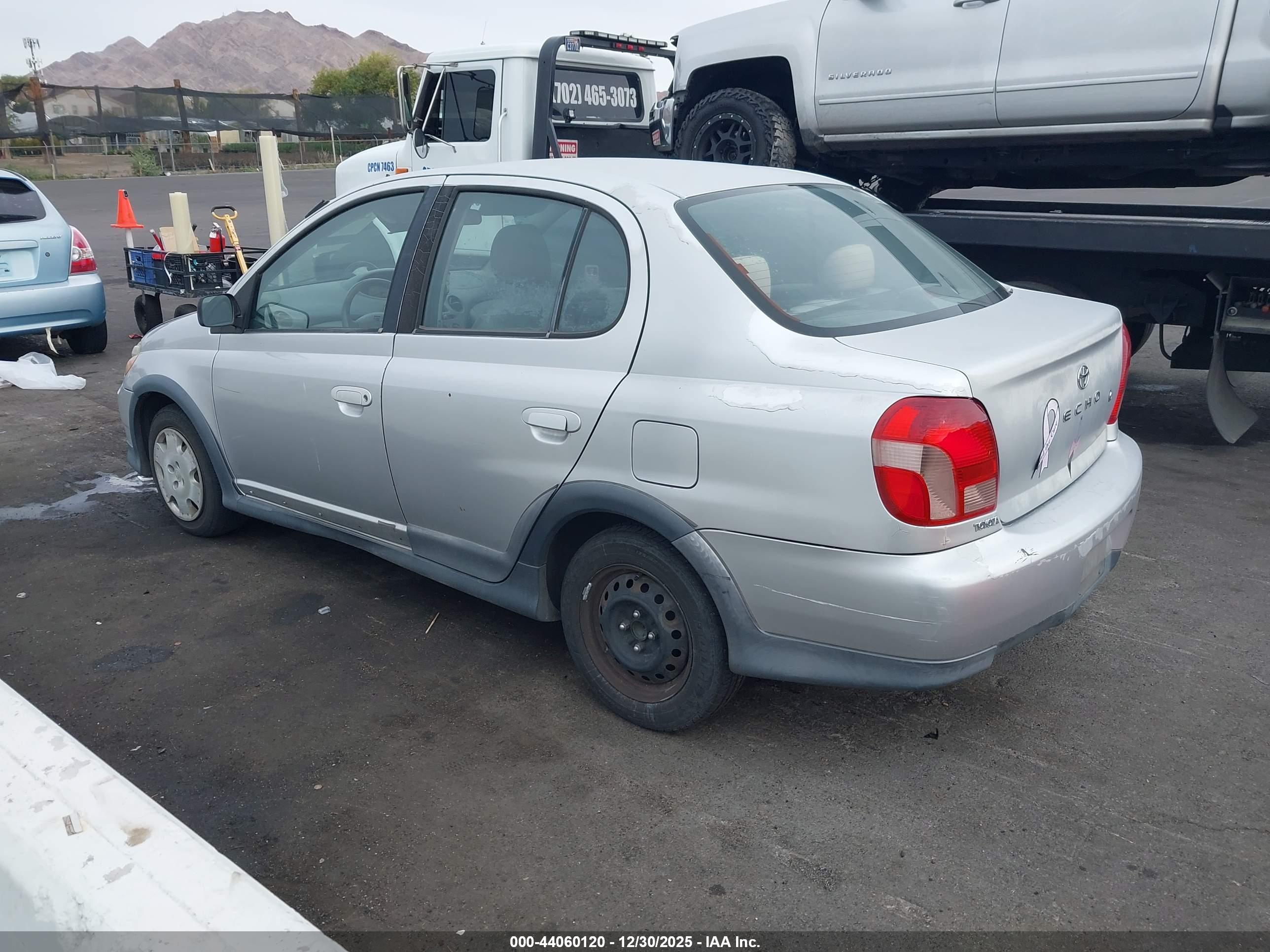 TOYOTA ECHO image 3