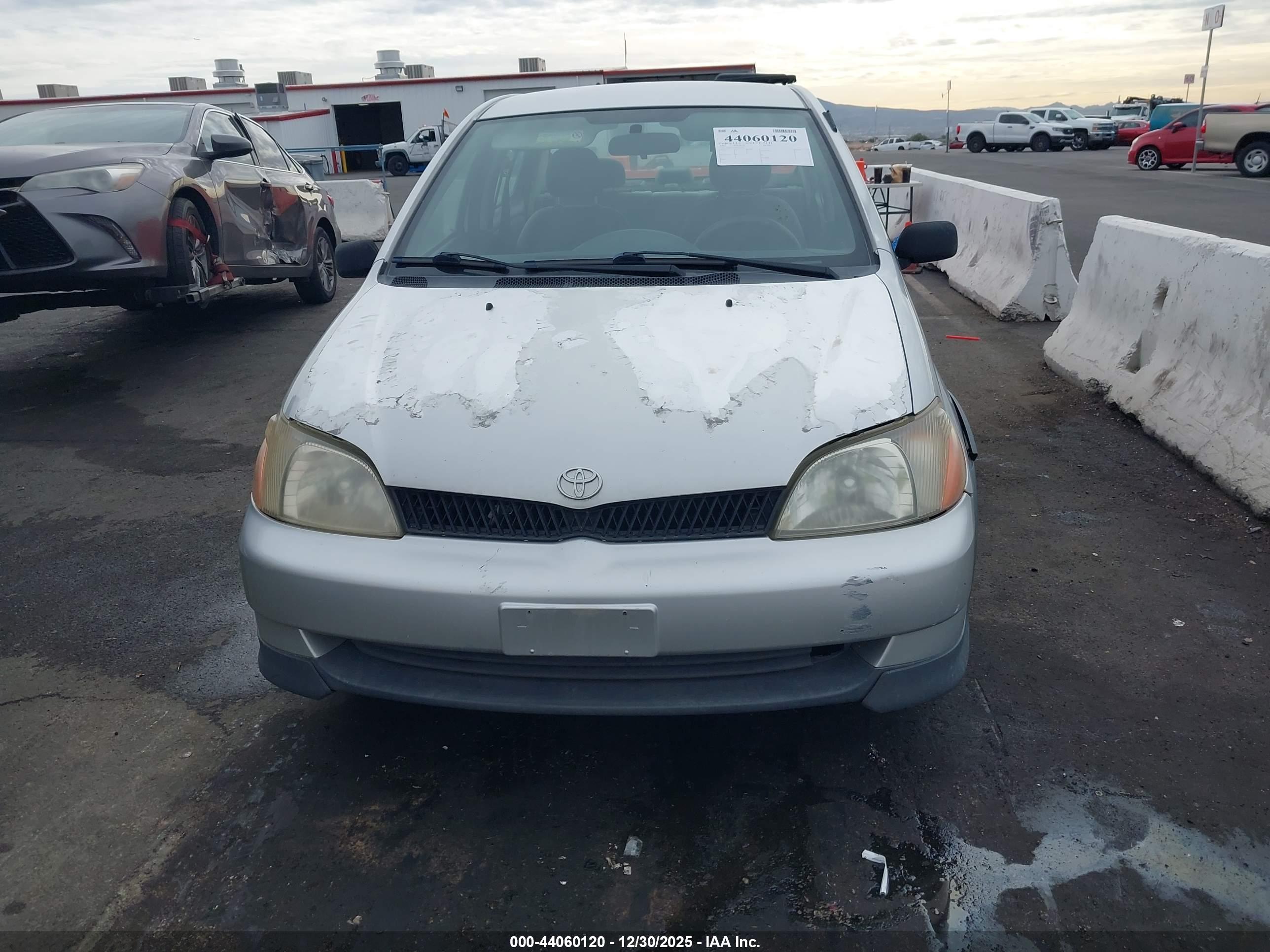 TOYOTA ECHO image 6