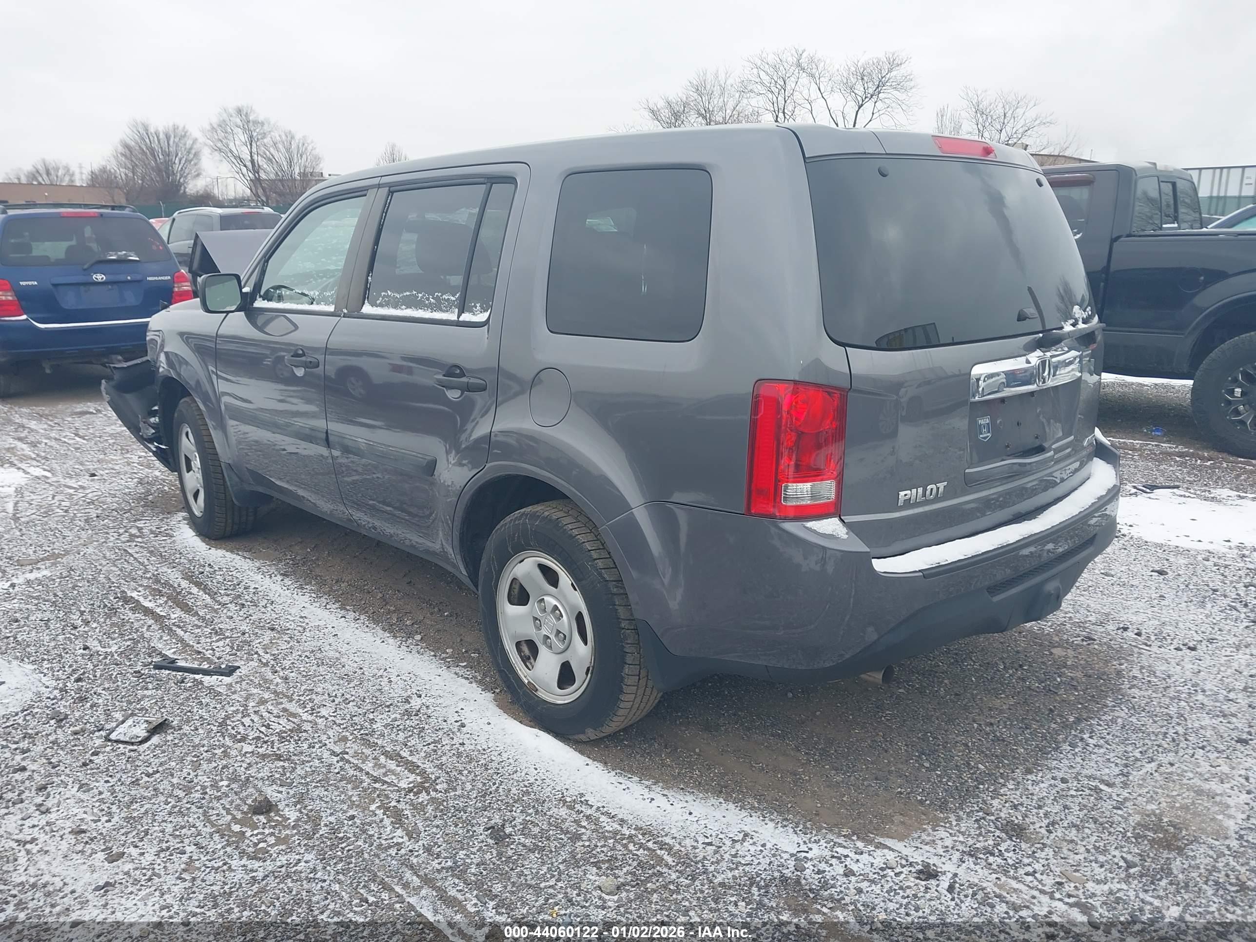 HONDA PILOT image 3