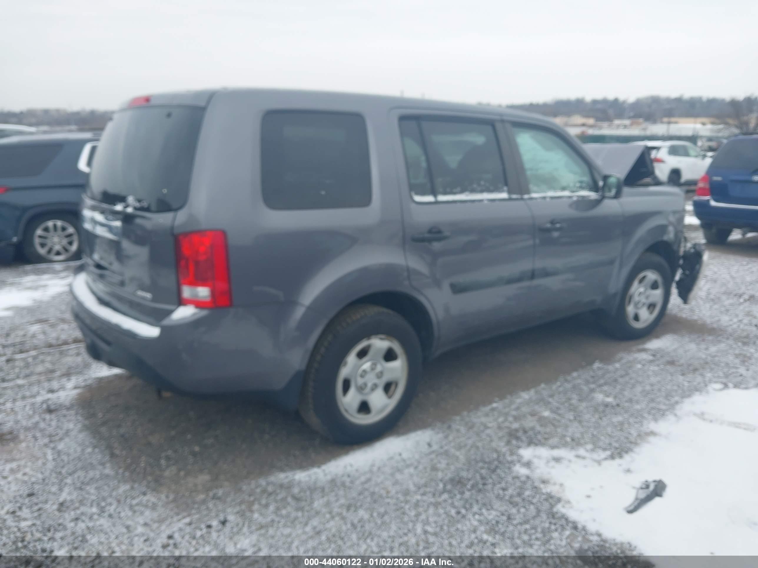 HONDA PILOT image 4