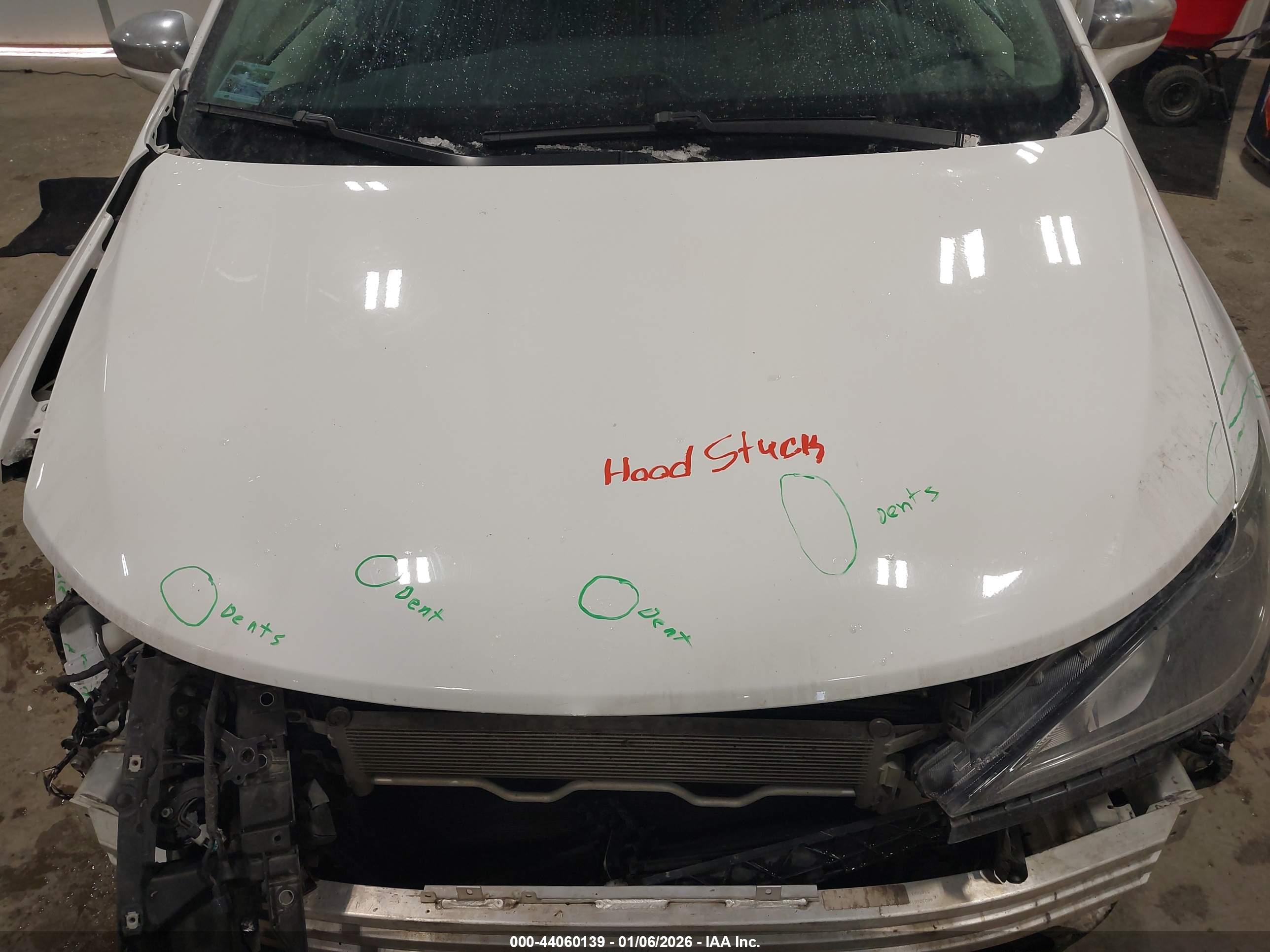 CHRYSLER PACIFICA image 10