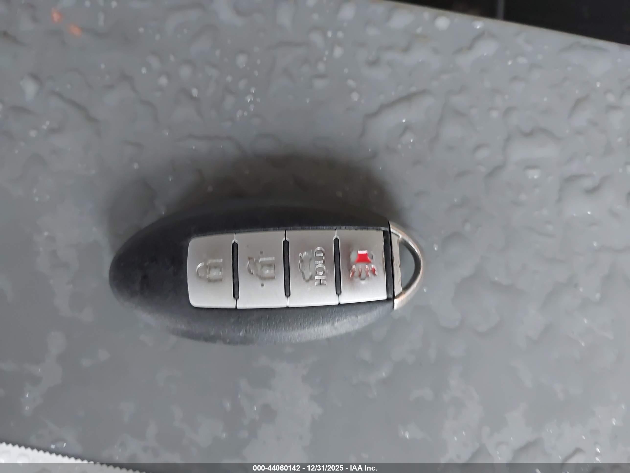 NISSAN ALTIMA image 11