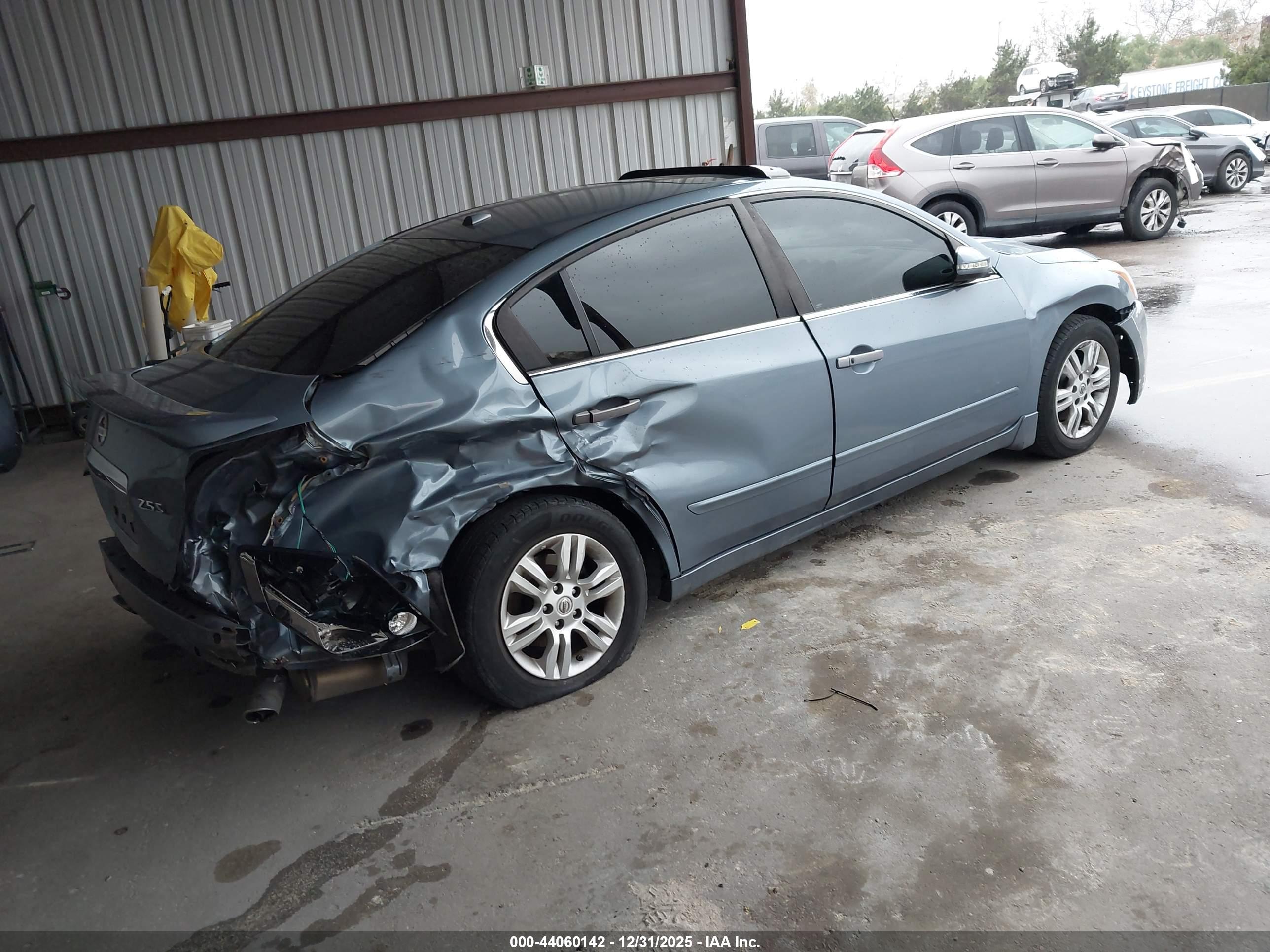 NISSAN ALTIMA image 4