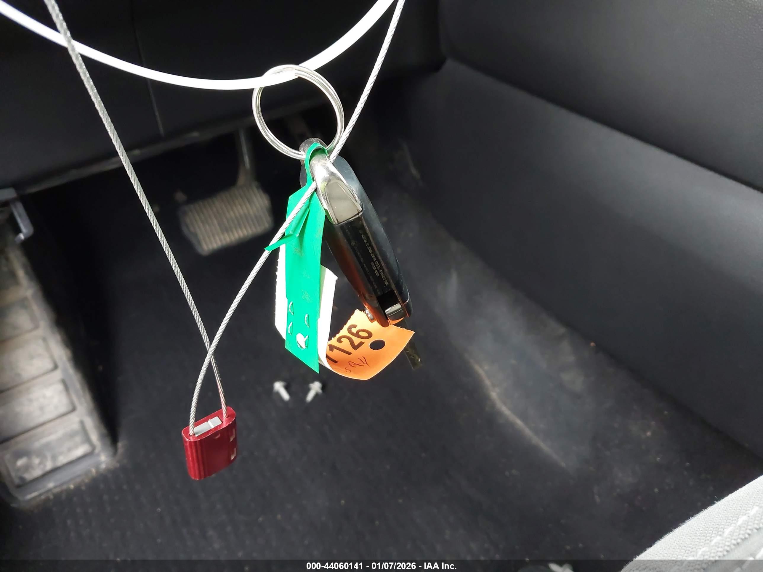 FORD ESCAPE image 11