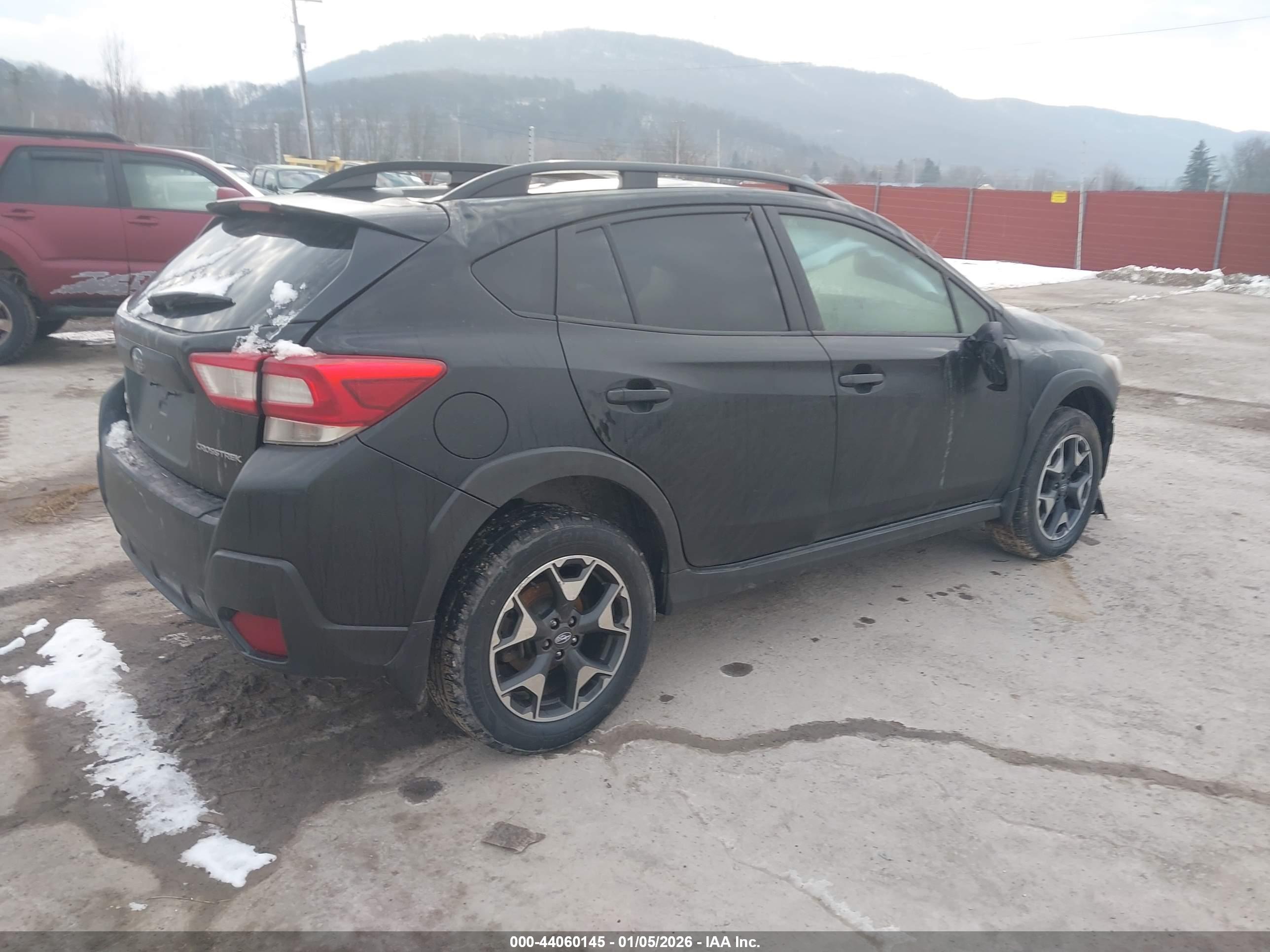 SUBARU CROSSTREK image 4