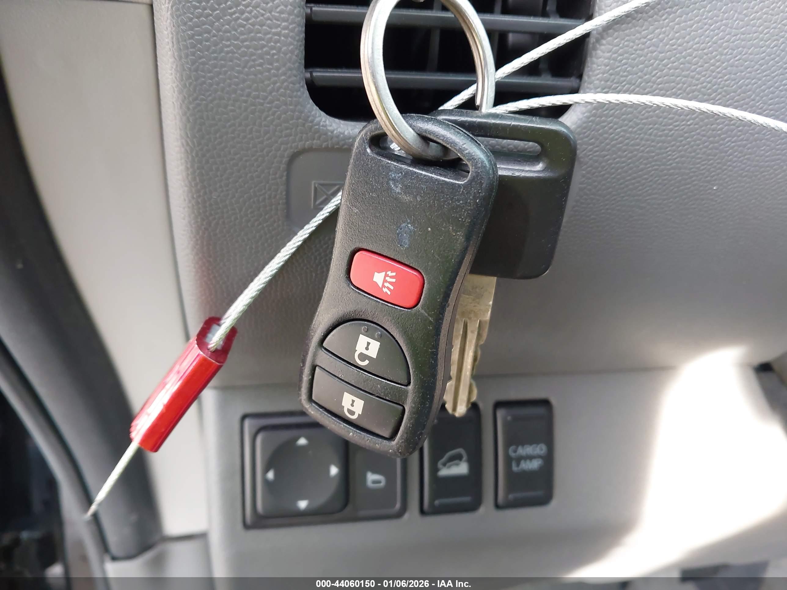 NISSAN FRONTIER image 11