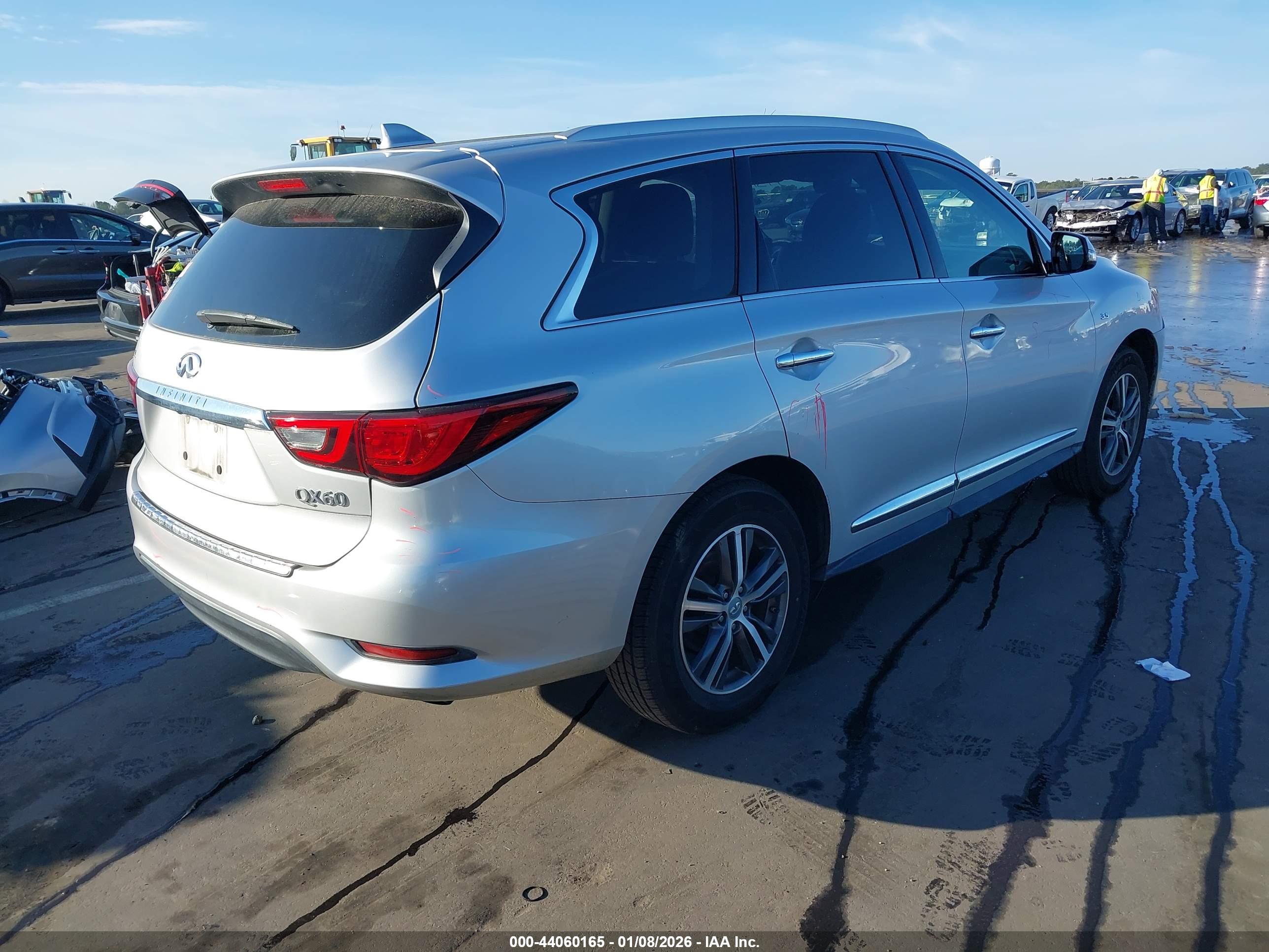 INFINITI QX60 image 4