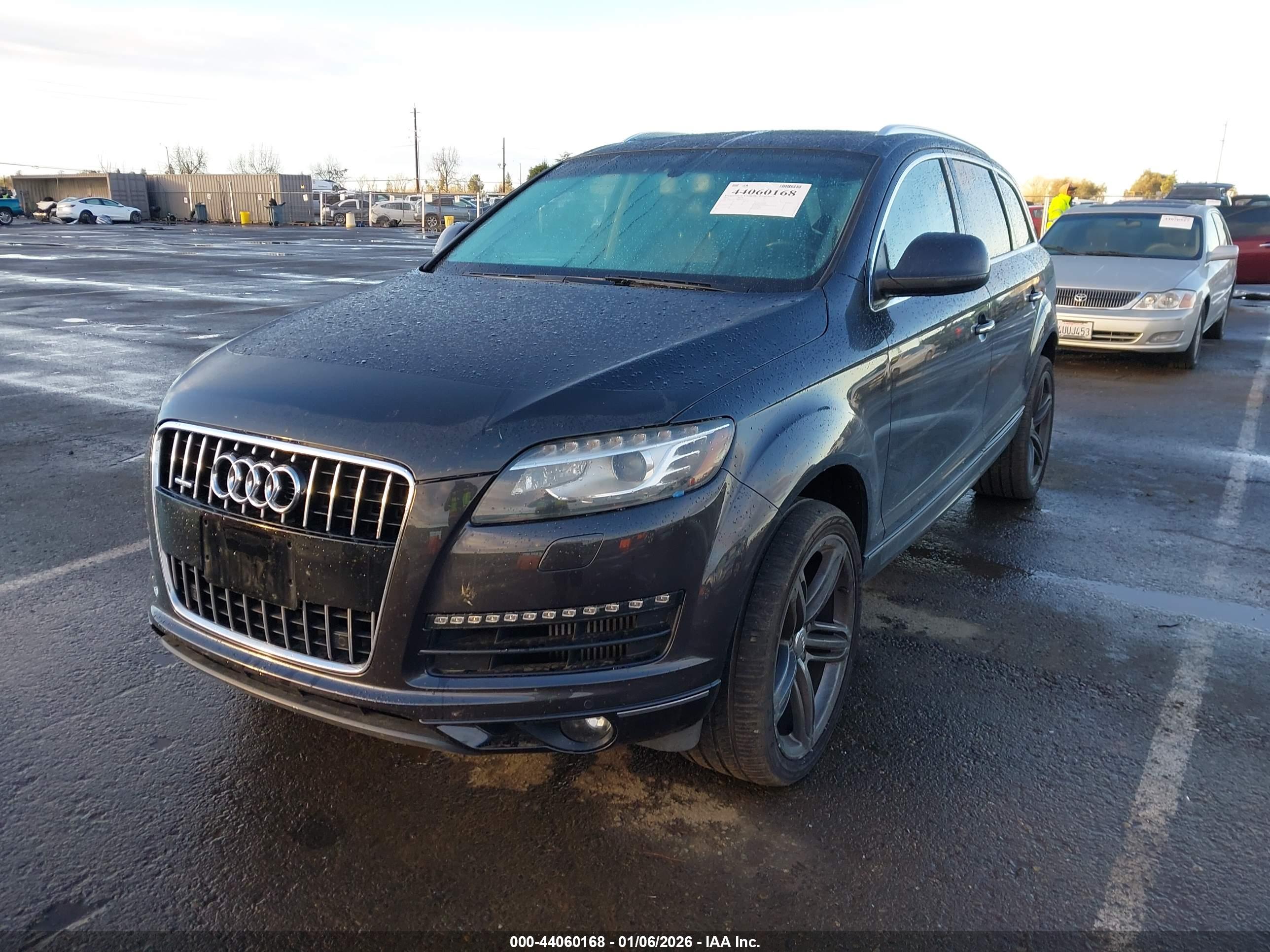 AUDI Q7 image 2