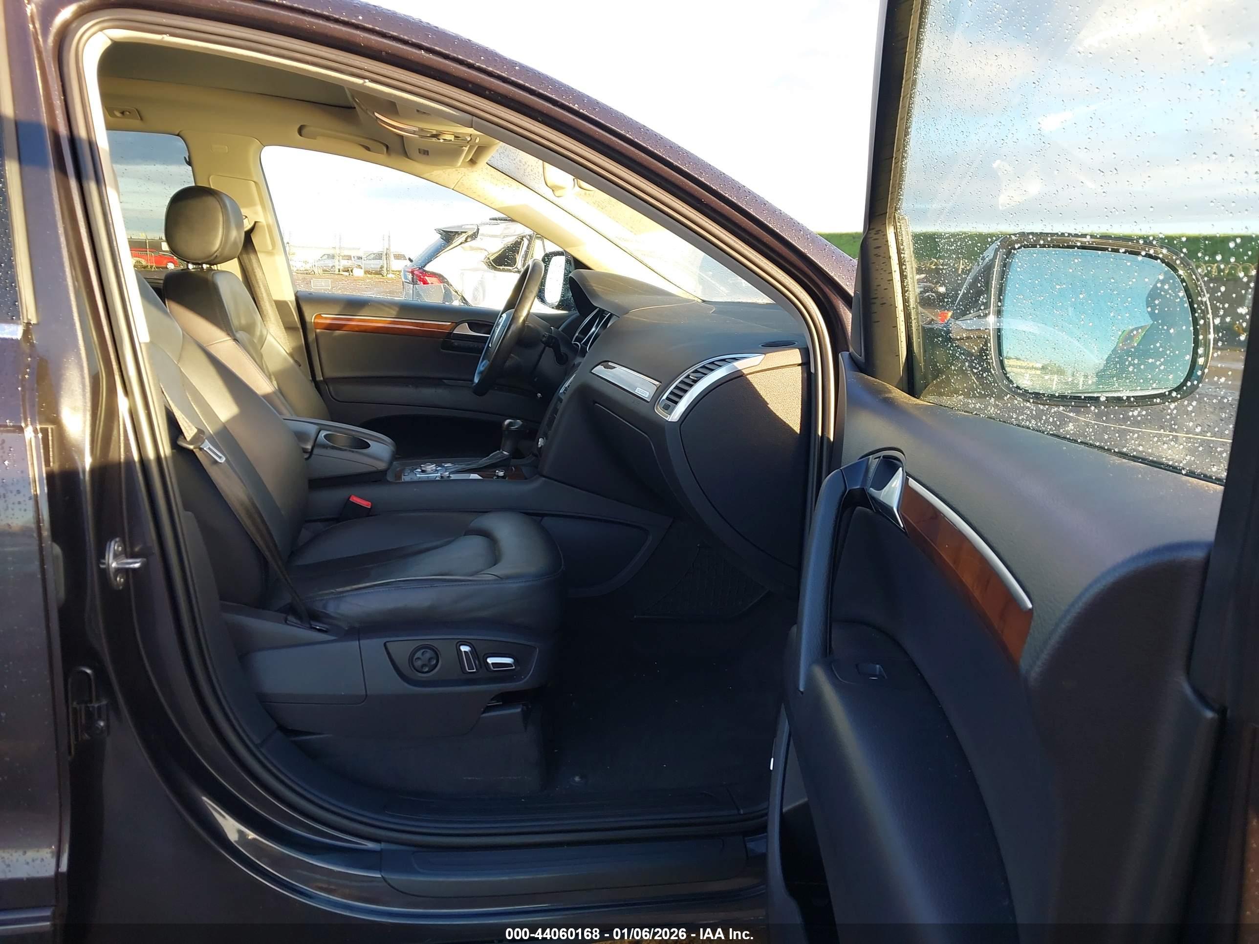 AUDI Q7 image 5