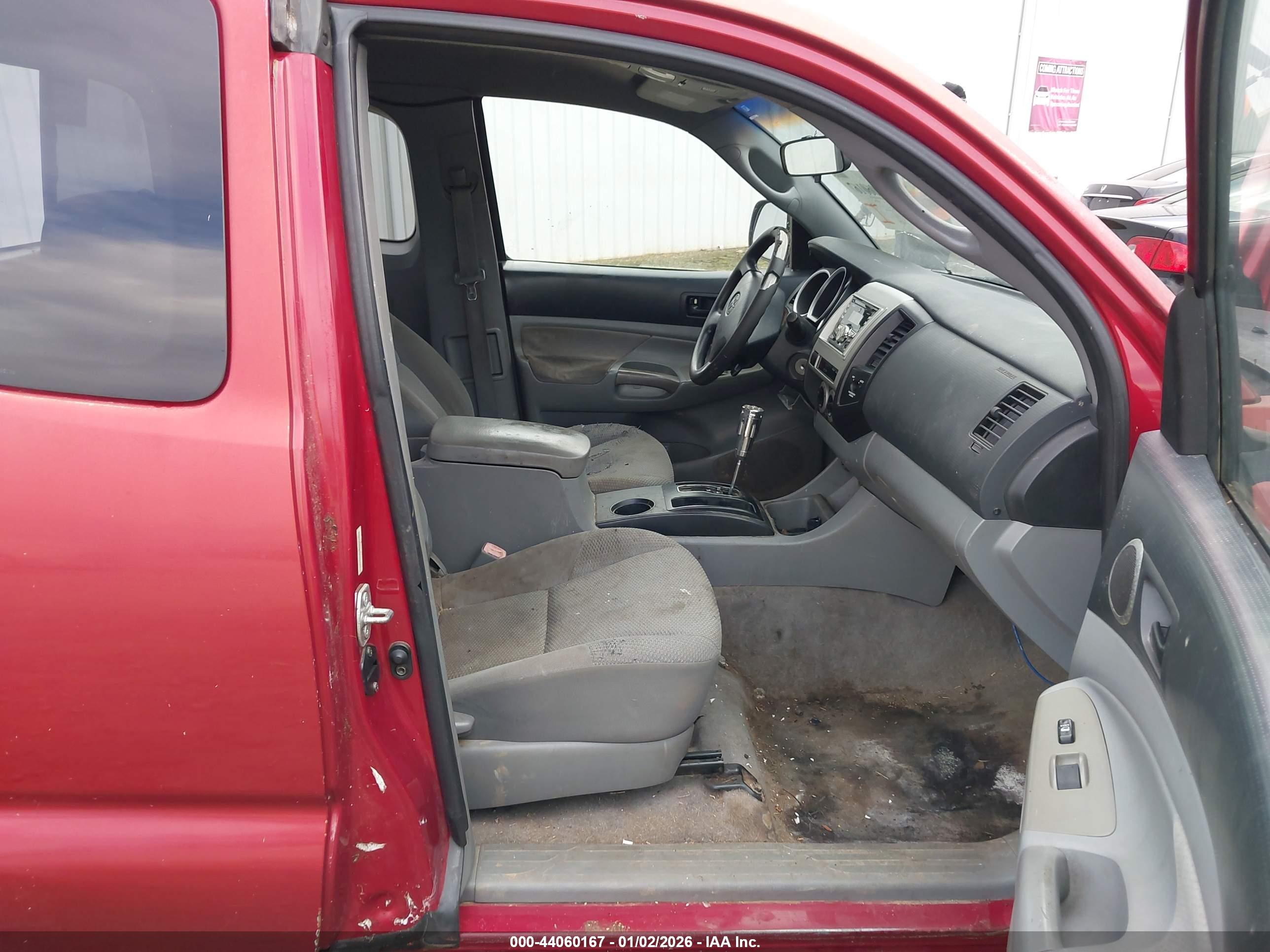 TOYOTA TACOMA image 5