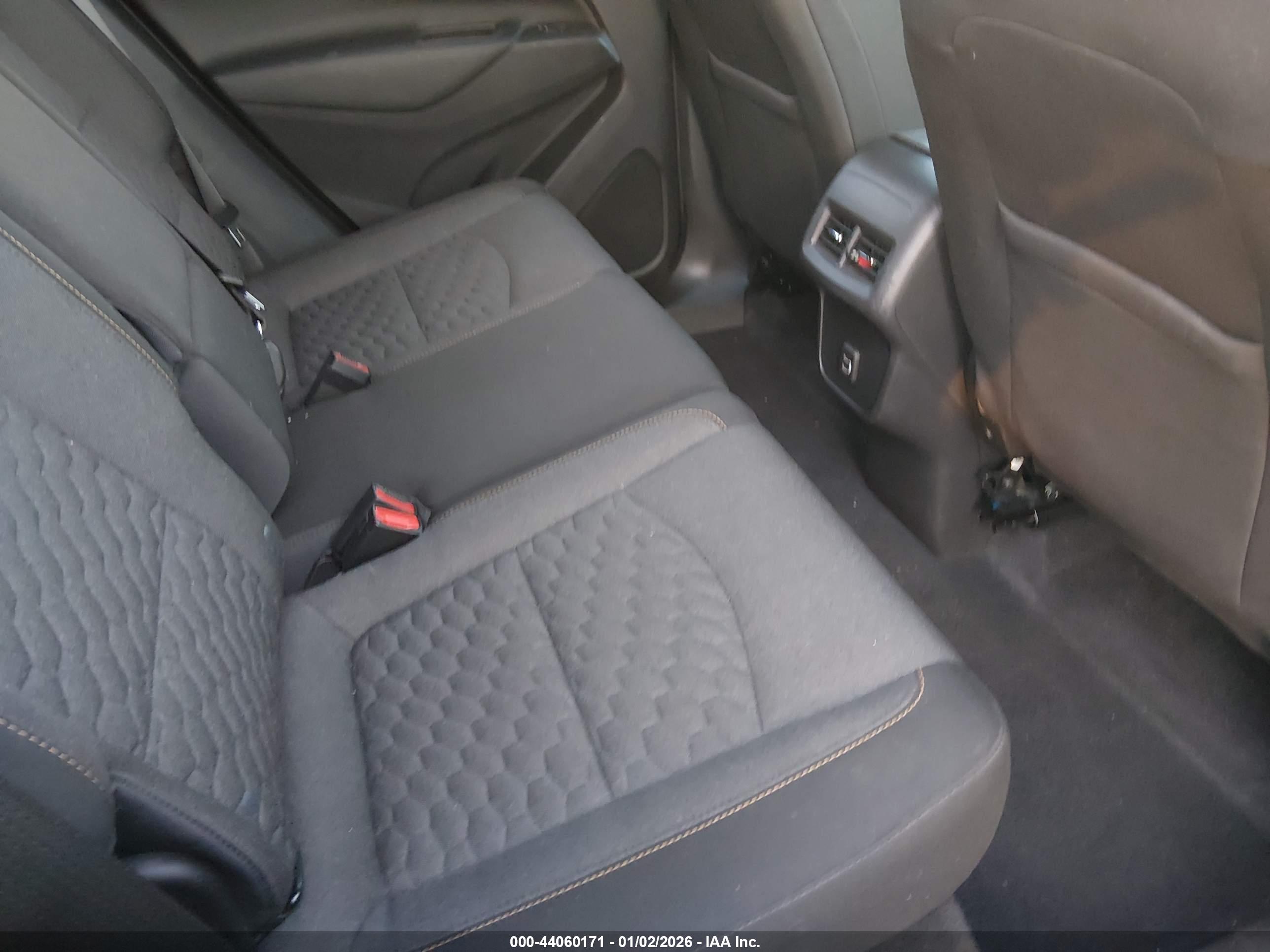 CHEVROLET EQUINOX image 8