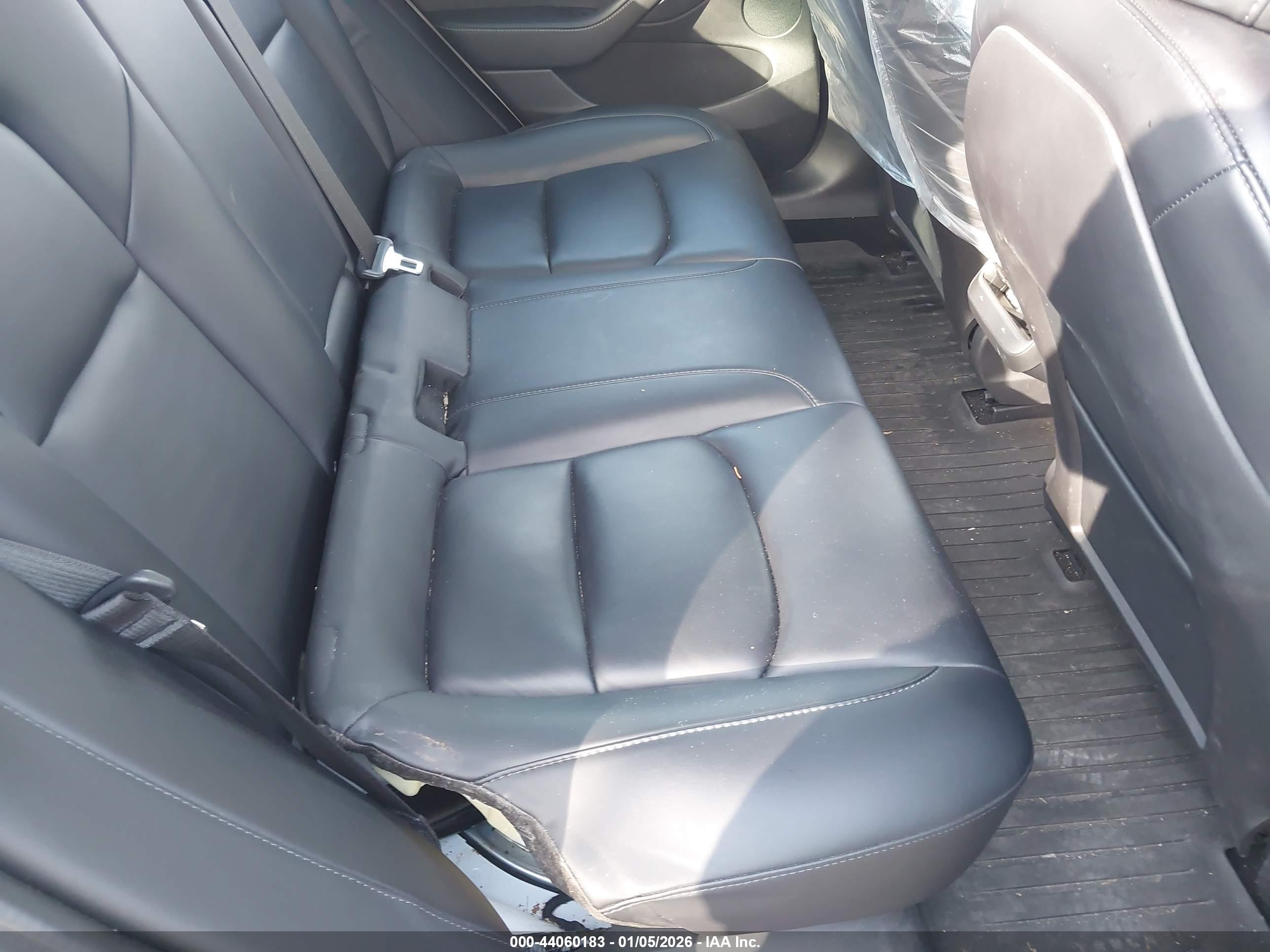 TESLA MODEL image 8