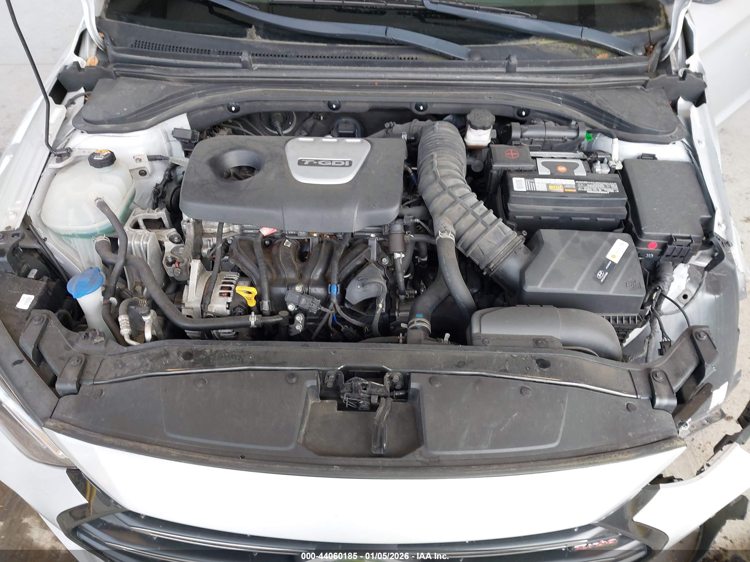 HYUNDAI ELANTRA image 10