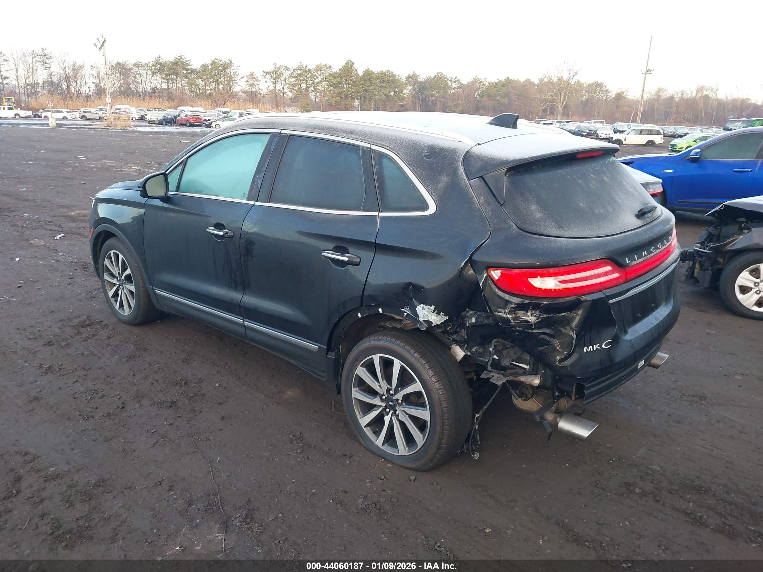 LINCOLN MKC image 3