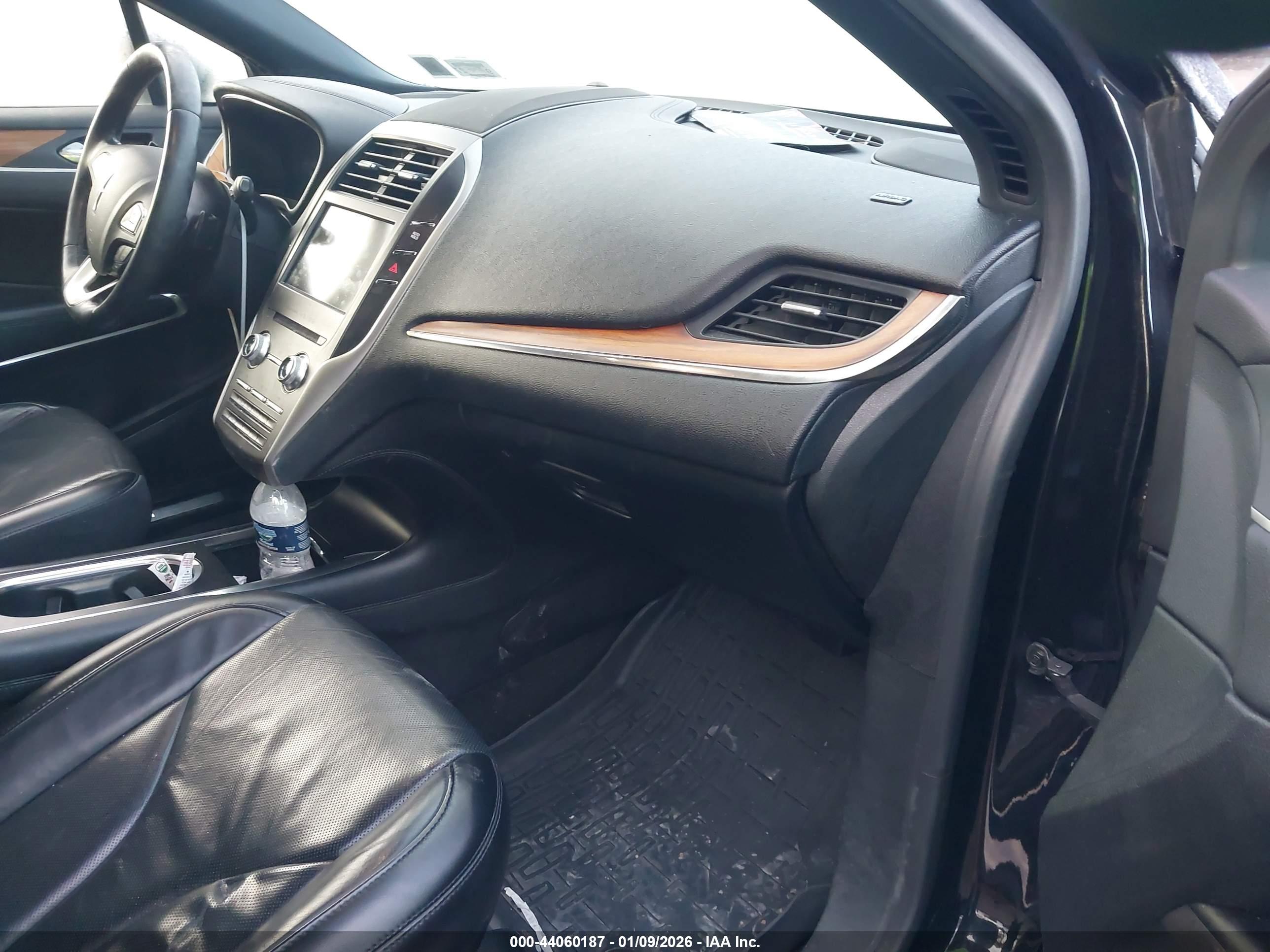 LINCOLN MKC image 5