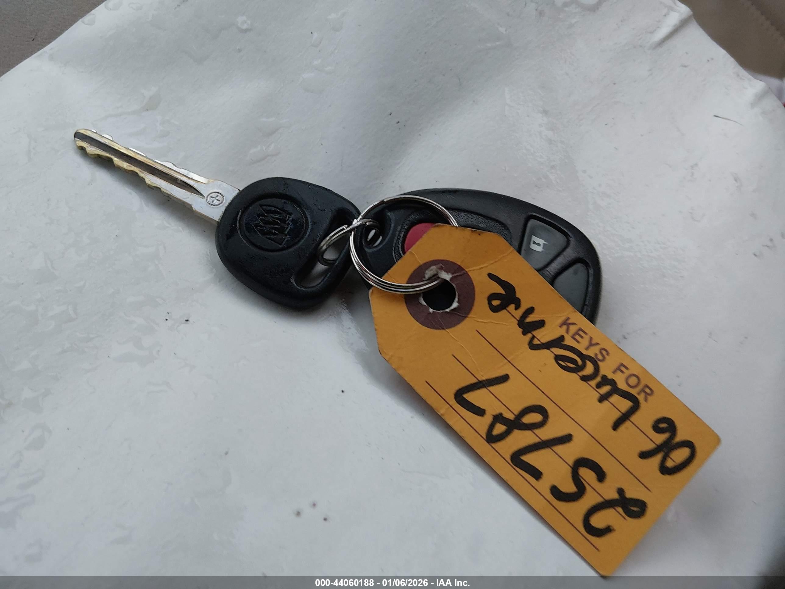 BUICK LUCERNE image 11