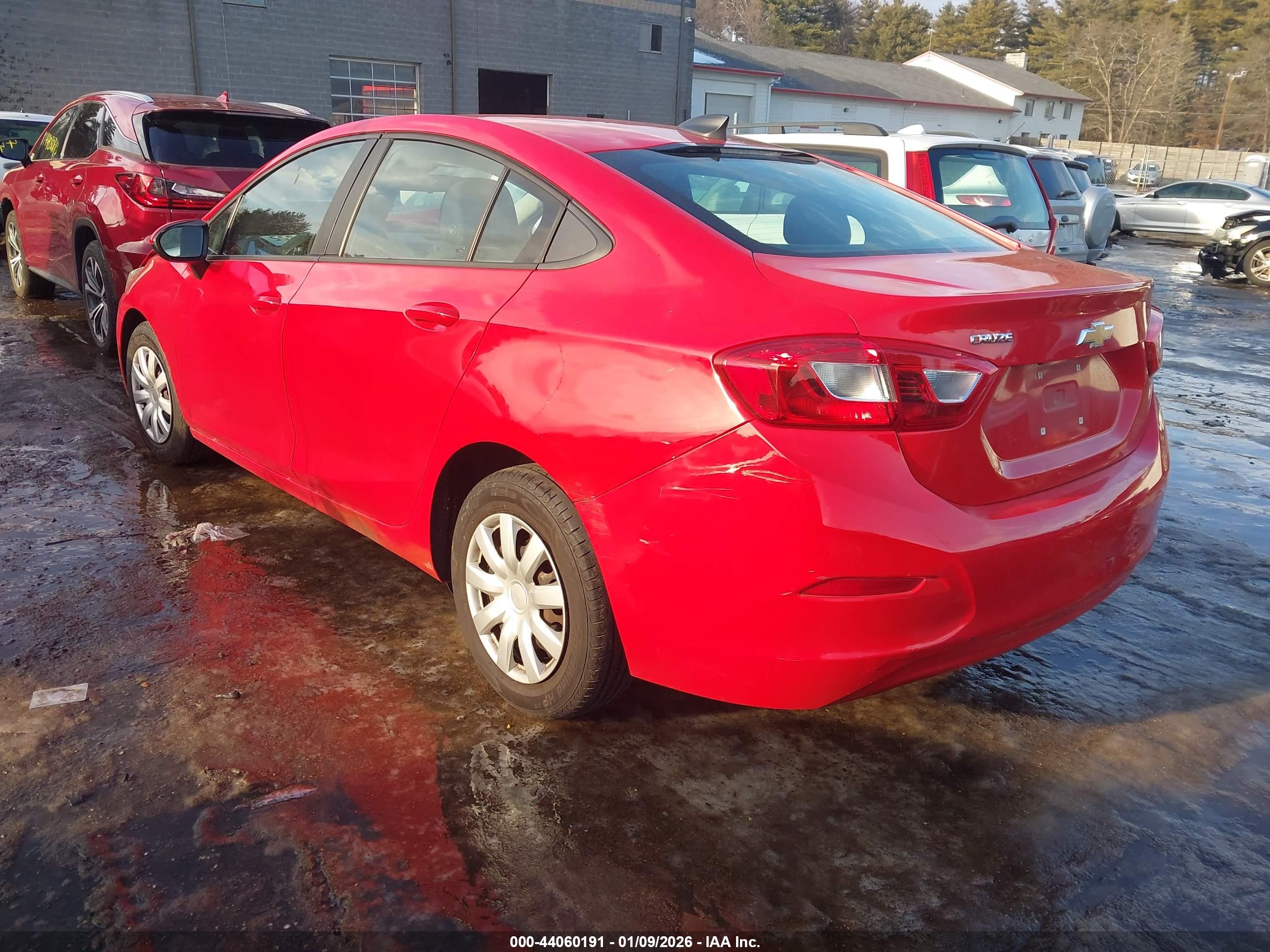 CHEVROLET CRUZE image 3