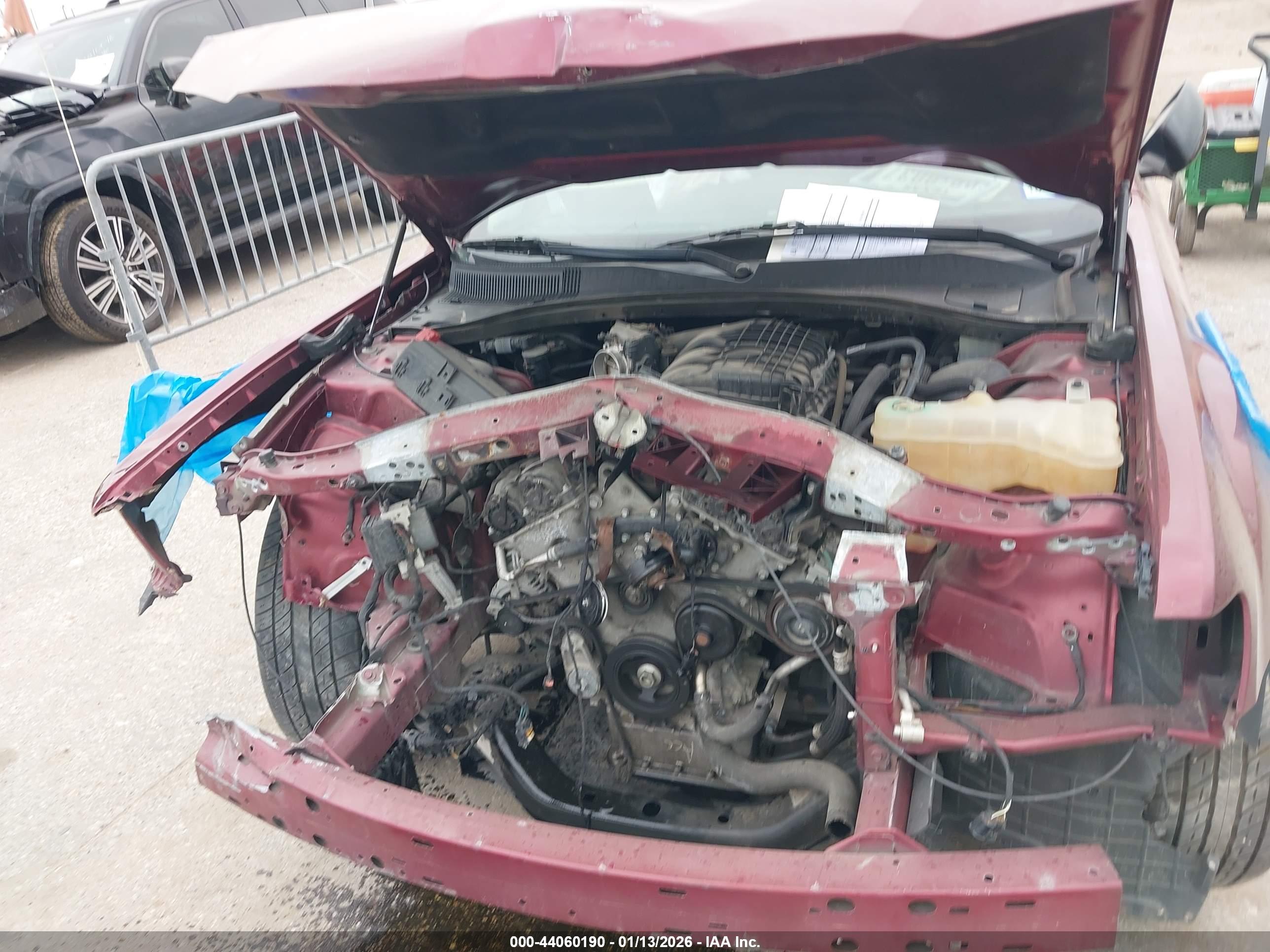 CHRYSLER 300 image 10