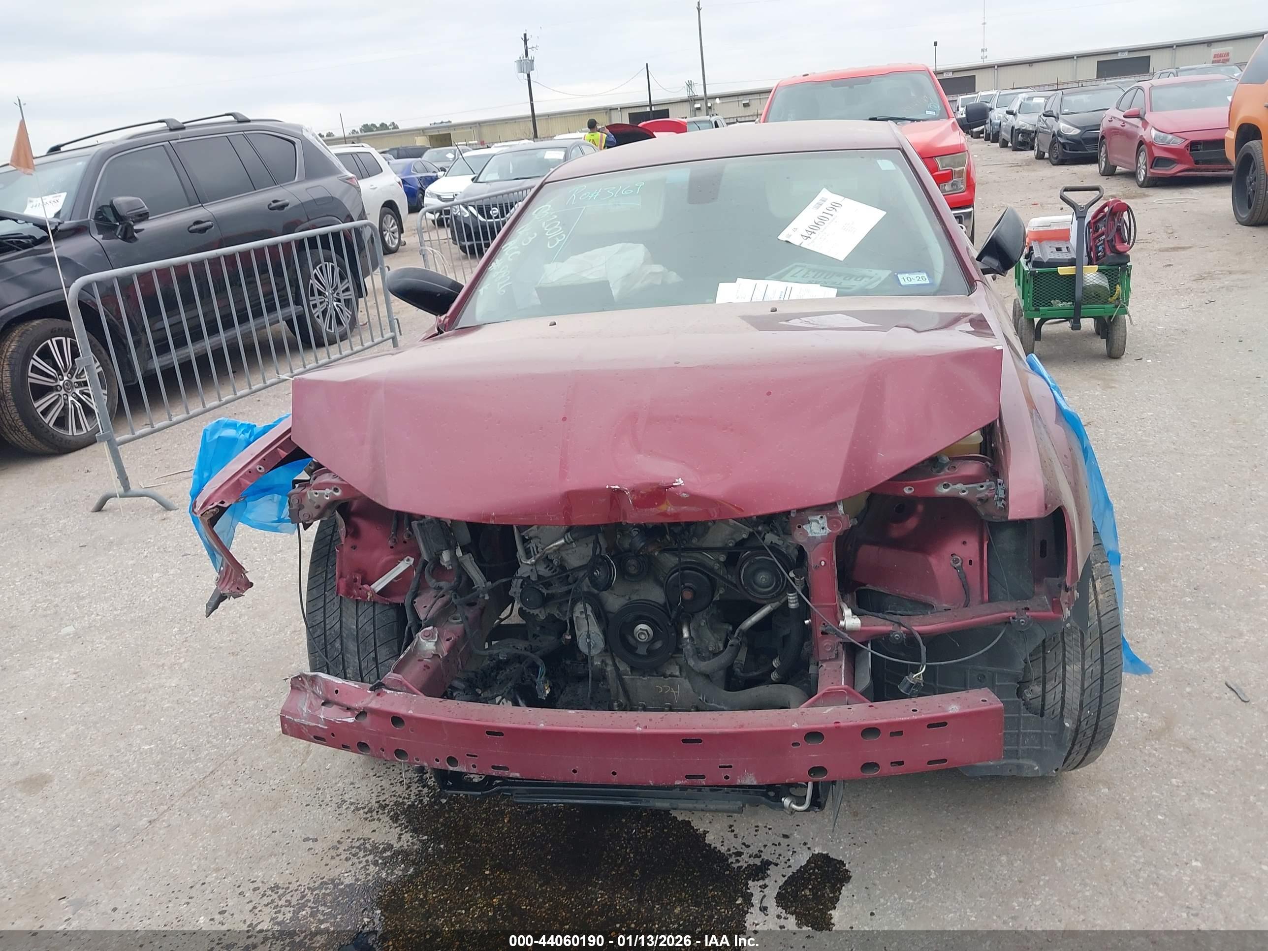 CHRYSLER 300 image 6