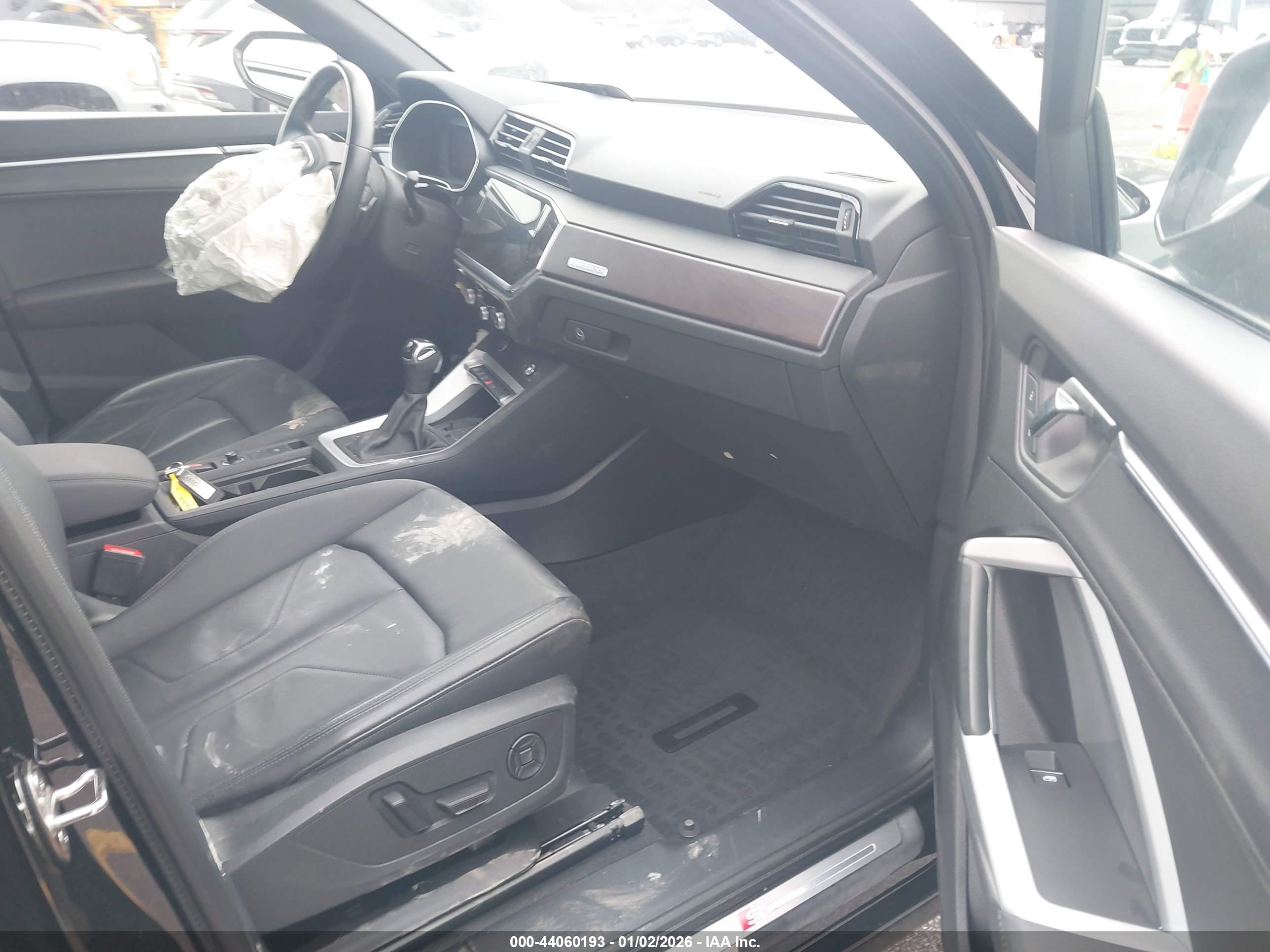 AUDI Q3 image 5