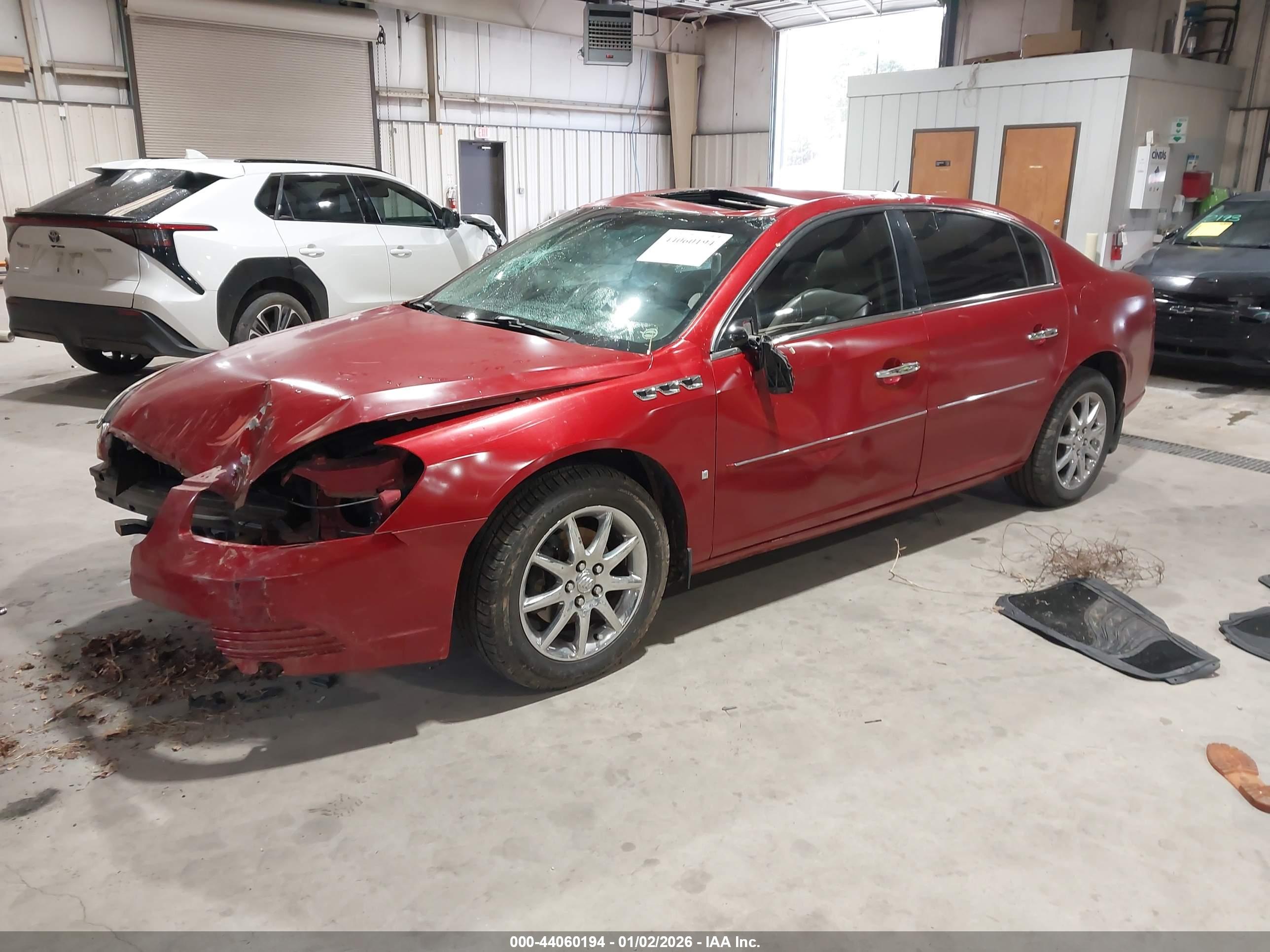 BUICK LUCERNE image 2