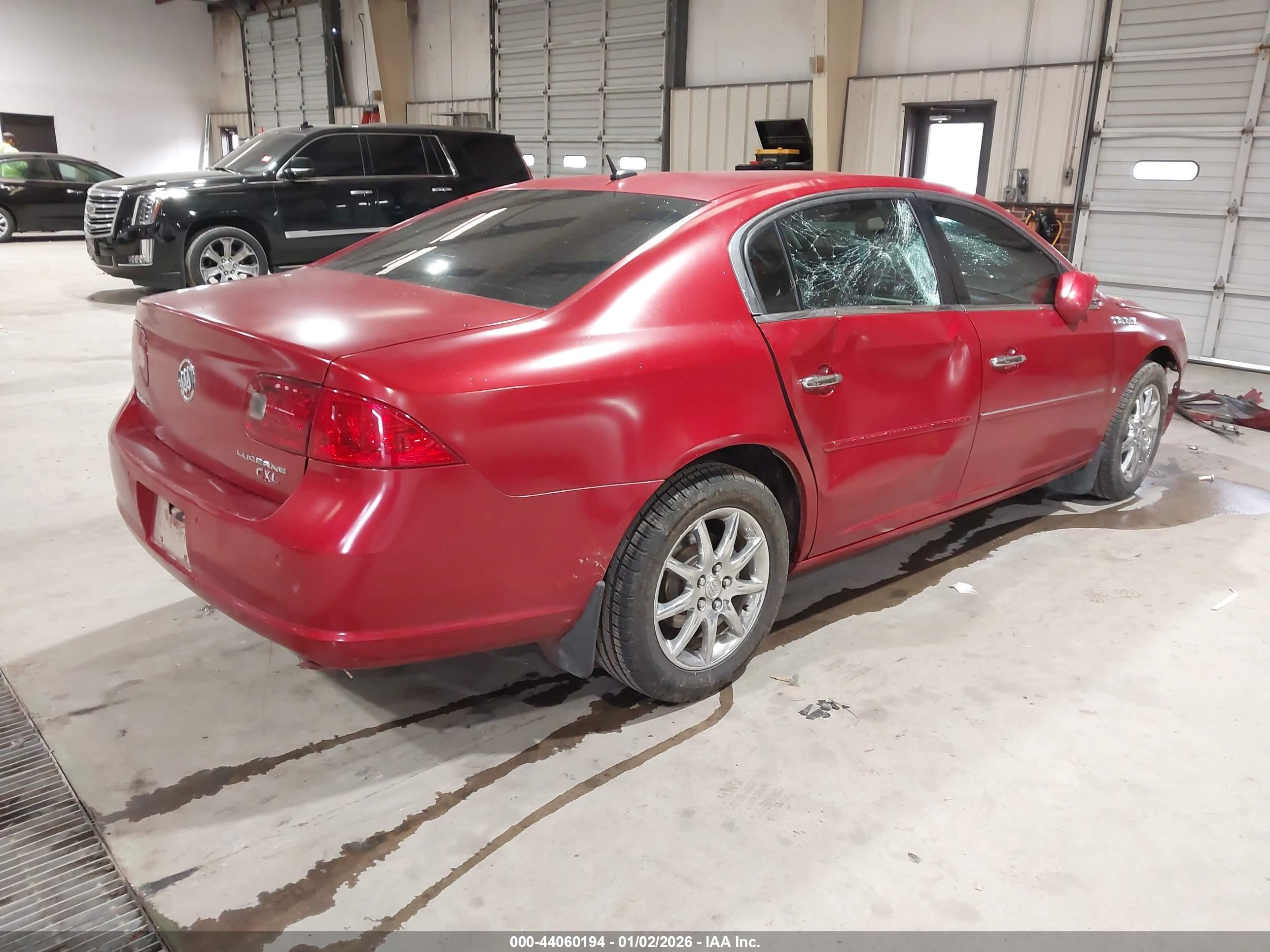 BUICK LUCERNE image 4