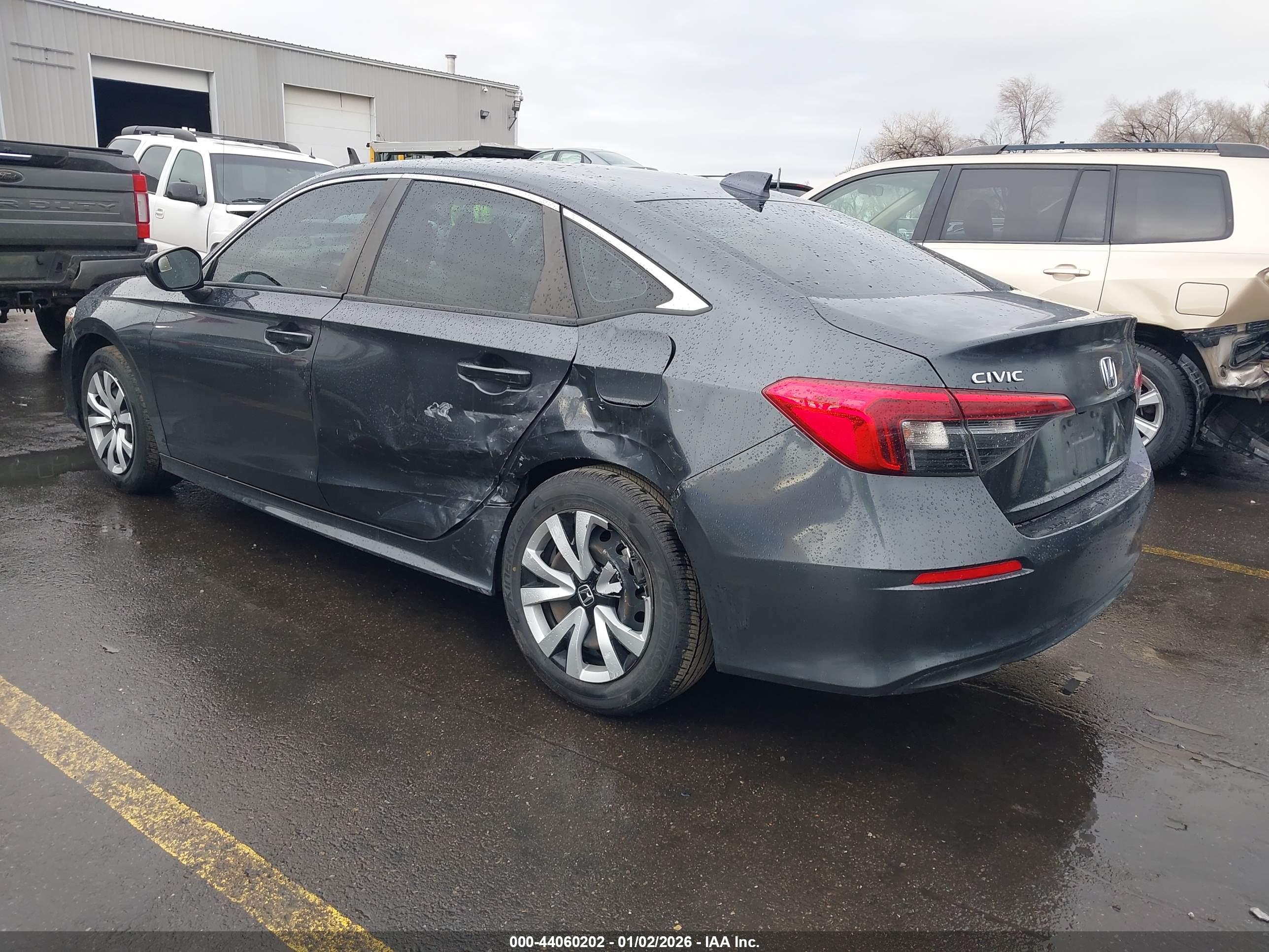 HONDA CIVIC image 3