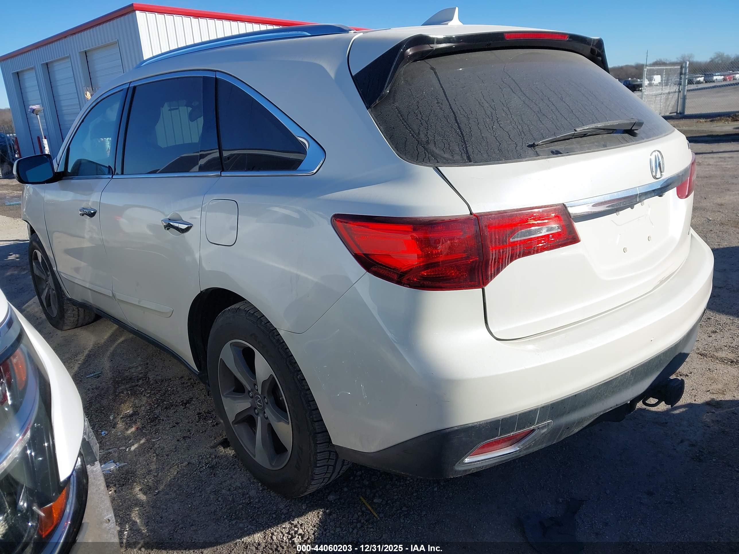 ACURA MDX image 3