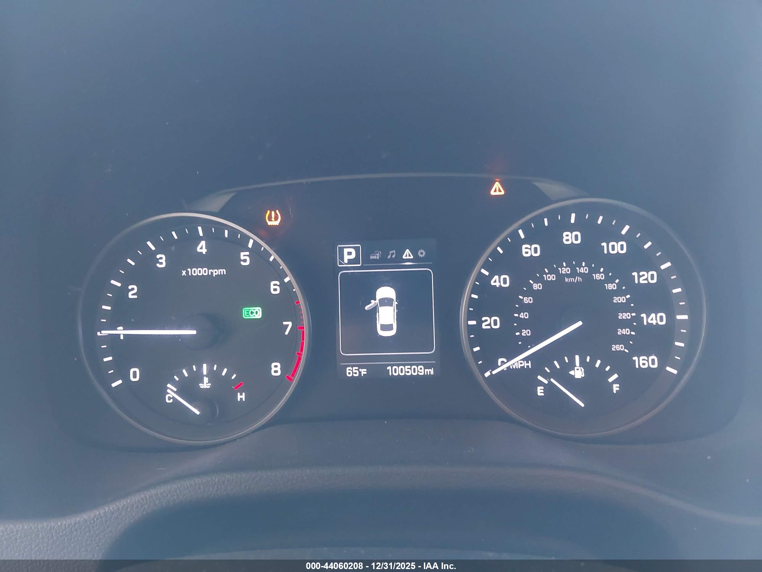 HYUNDAI ELANTRA image 7