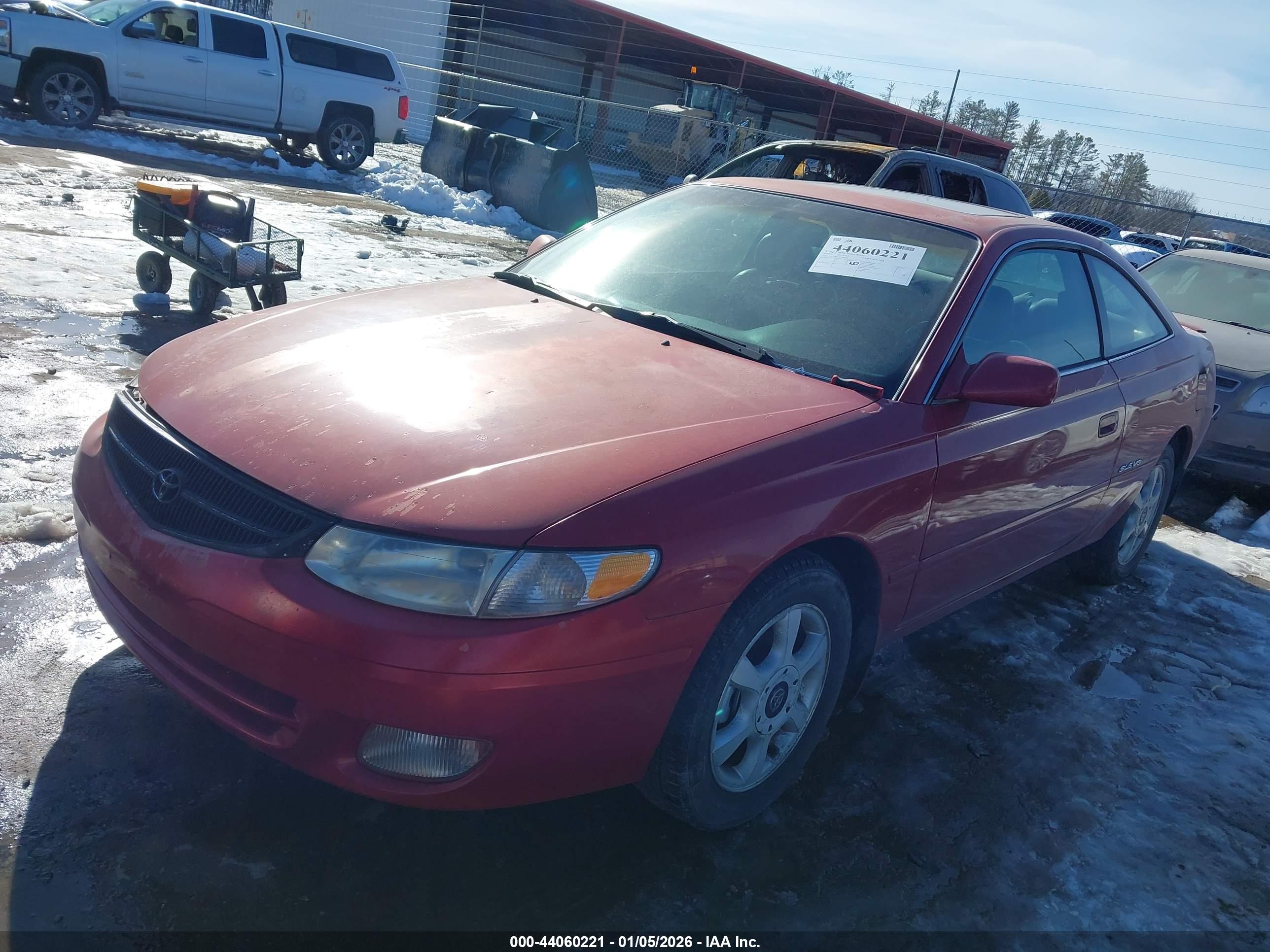 TOYOTA CAMRY image 2