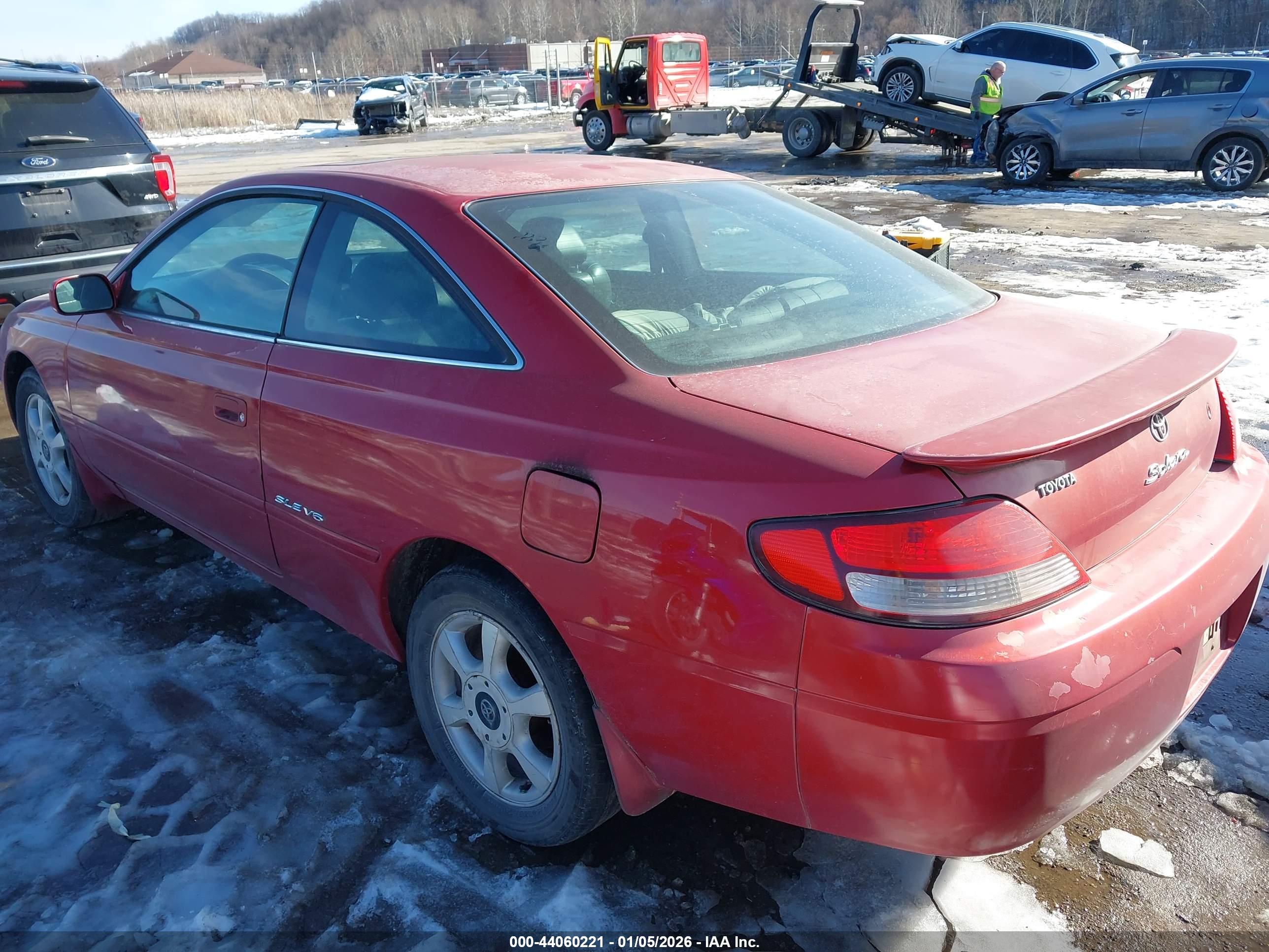 TOYOTA CAMRY image 3