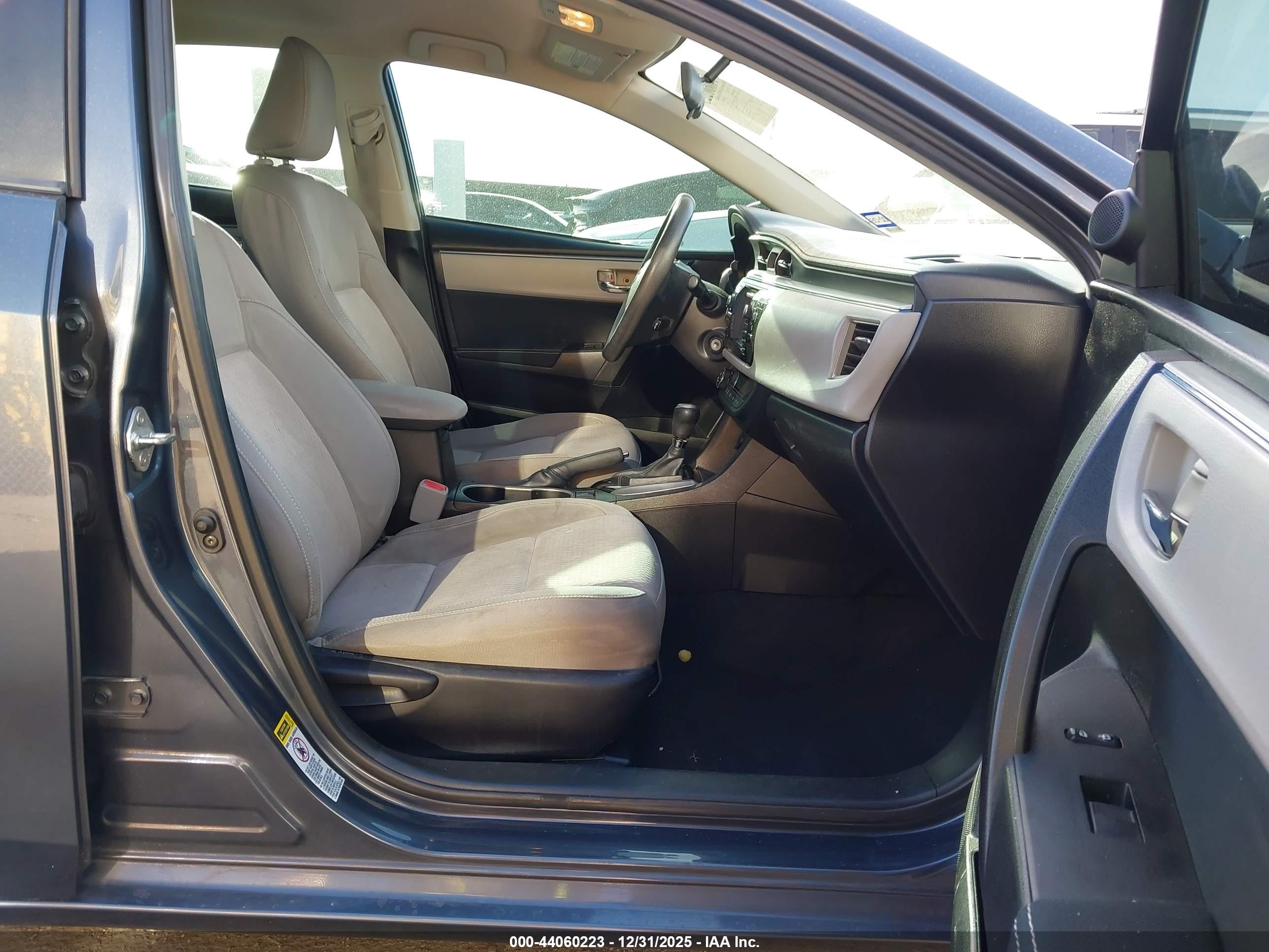 TOYOTA COROLLA image 5